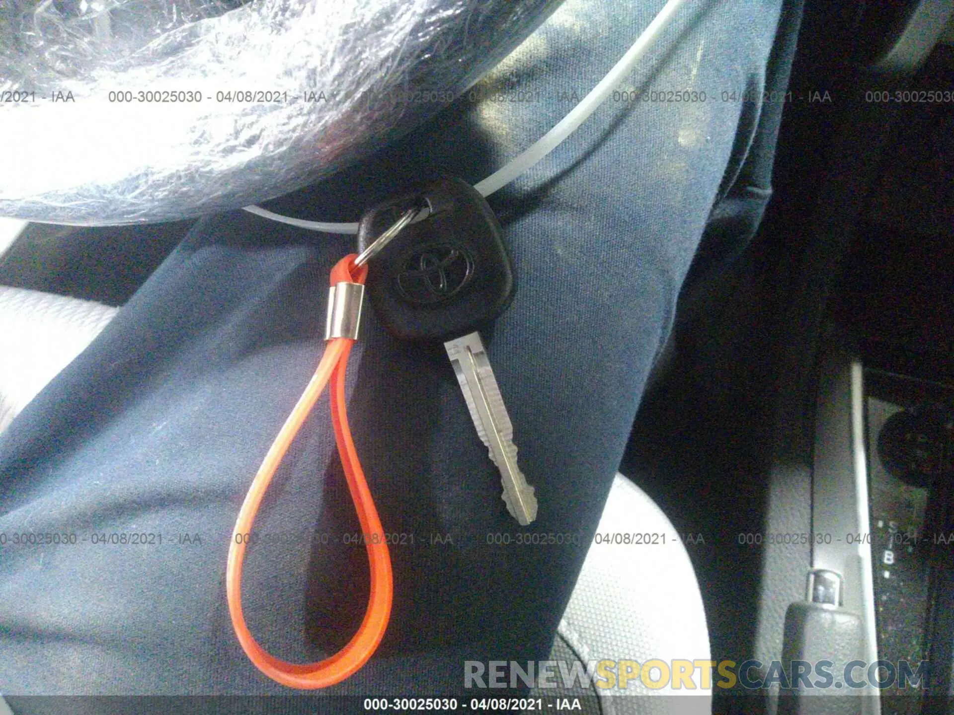 11 Photograph of a damaged car 2T1BURHE6KC185469 TOYOTA COROLLA 2019