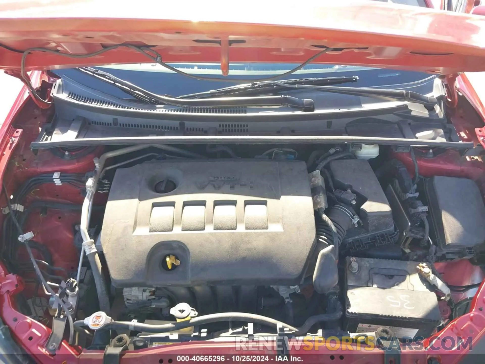 10 Photograph of a damaged car 2T1BURHE6KC187383 TOYOTA COROLLA 2019