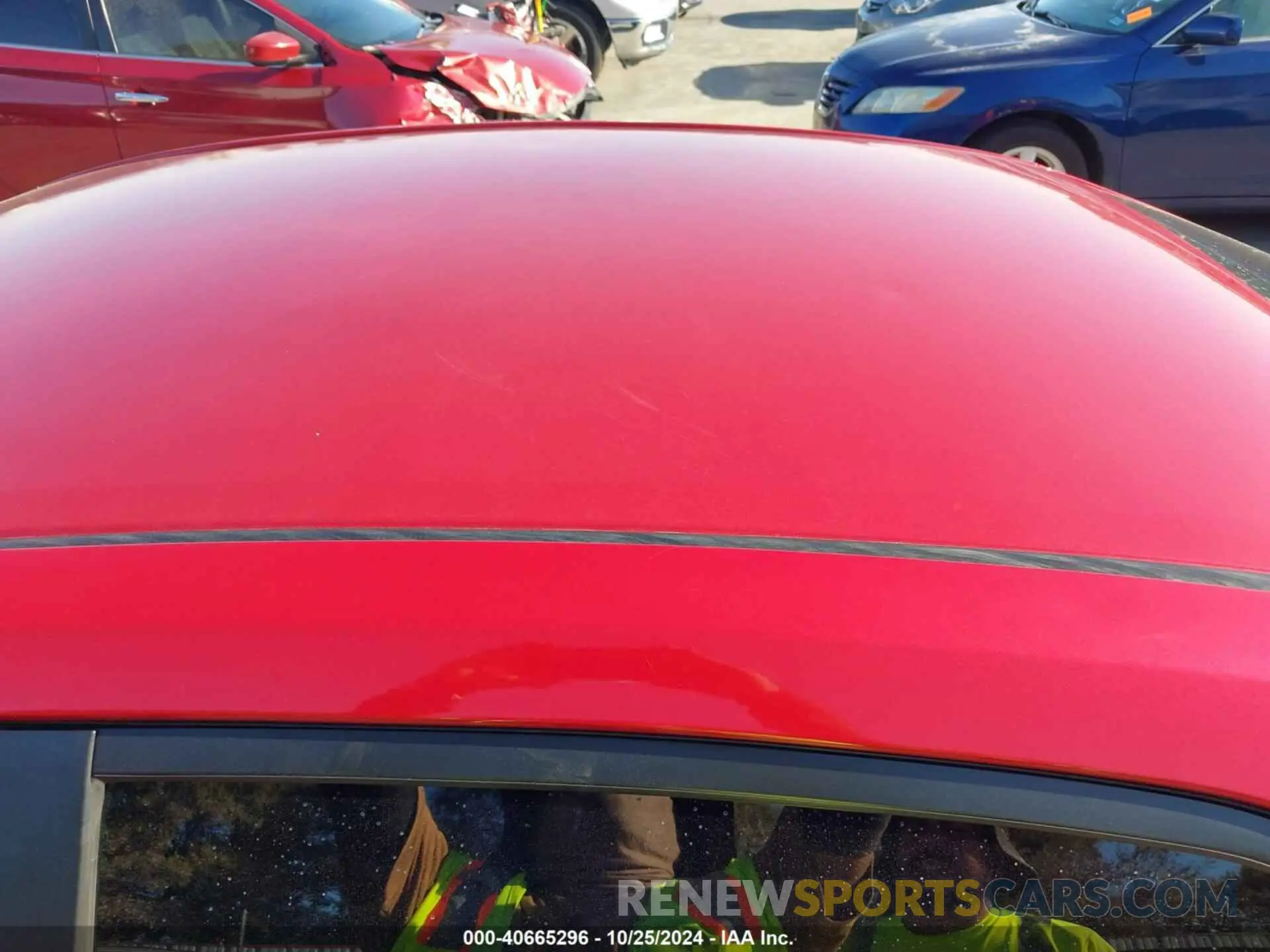 18 Photograph of a damaged car 2T1BURHE6KC187383 TOYOTA COROLLA 2019
