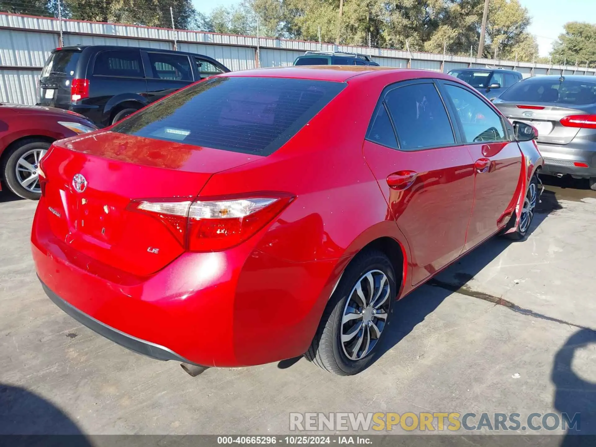 4 Photograph of a damaged car 2T1BURHE6KC187383 TOYOTA COROLLA 2019