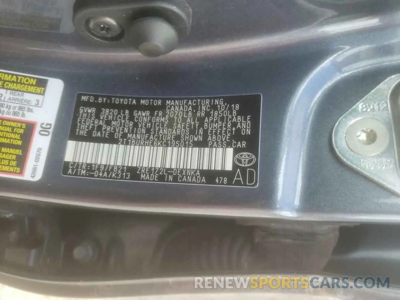 10 Photograph of a damaged car 2T1BURHE6KC195015 TOYOTA COROLLA 2019