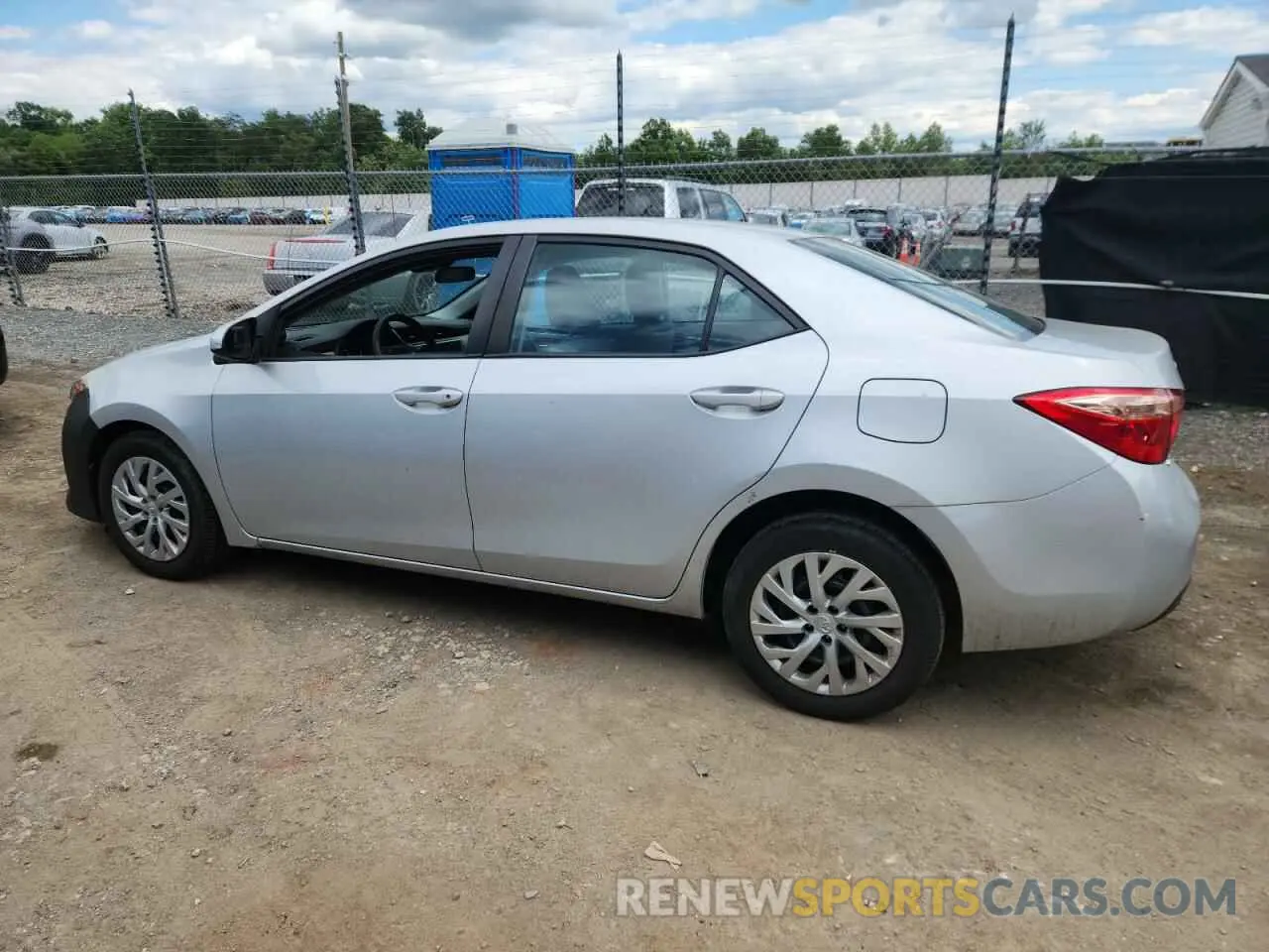 2 Фотография поврежденного автомобиля 2T1BURHE6KC200231 TOYOTA COROLLA 2019