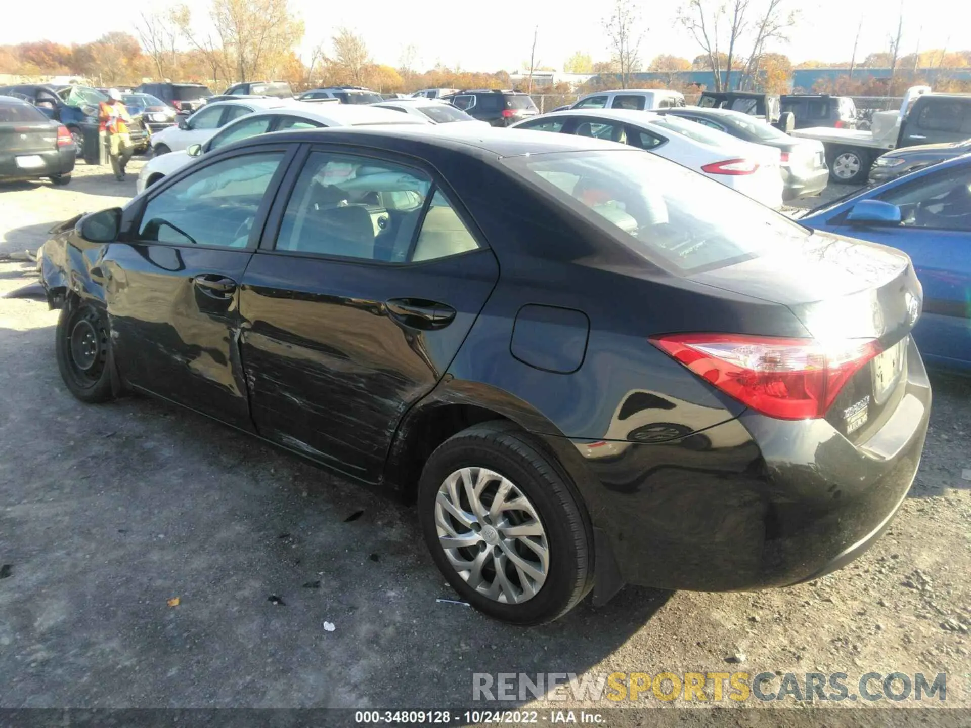 3 Photograph of a damaged car 2T1BURHE6KC205803 TOYOTA COROLLA 2019