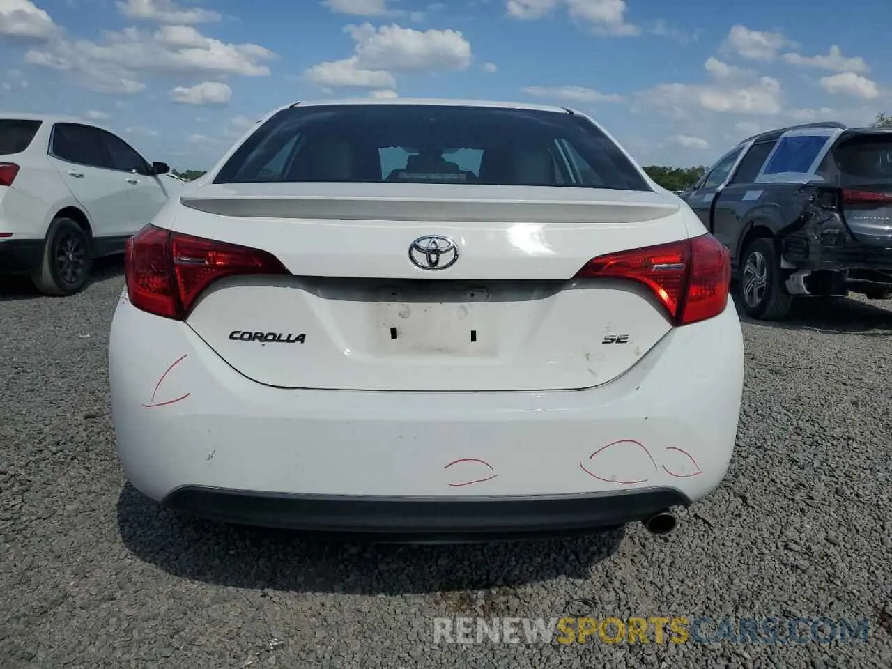 6 Photograph of a damaged car 2T1BURHE6KC211116 TOYOTA COROLLA 2019