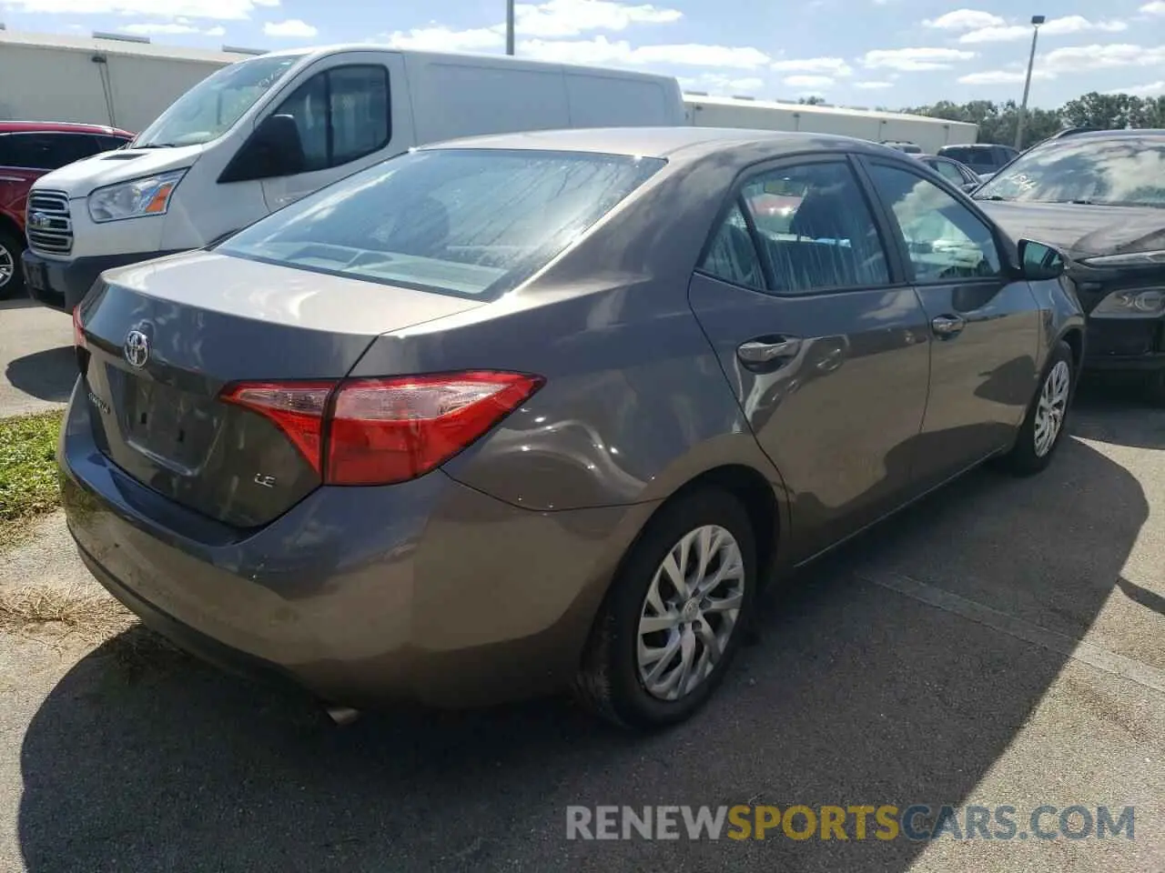 4 Фотография поврежденного автомобиля 2T1BURHE6KC217028 TOYOTA COROLLA 2019