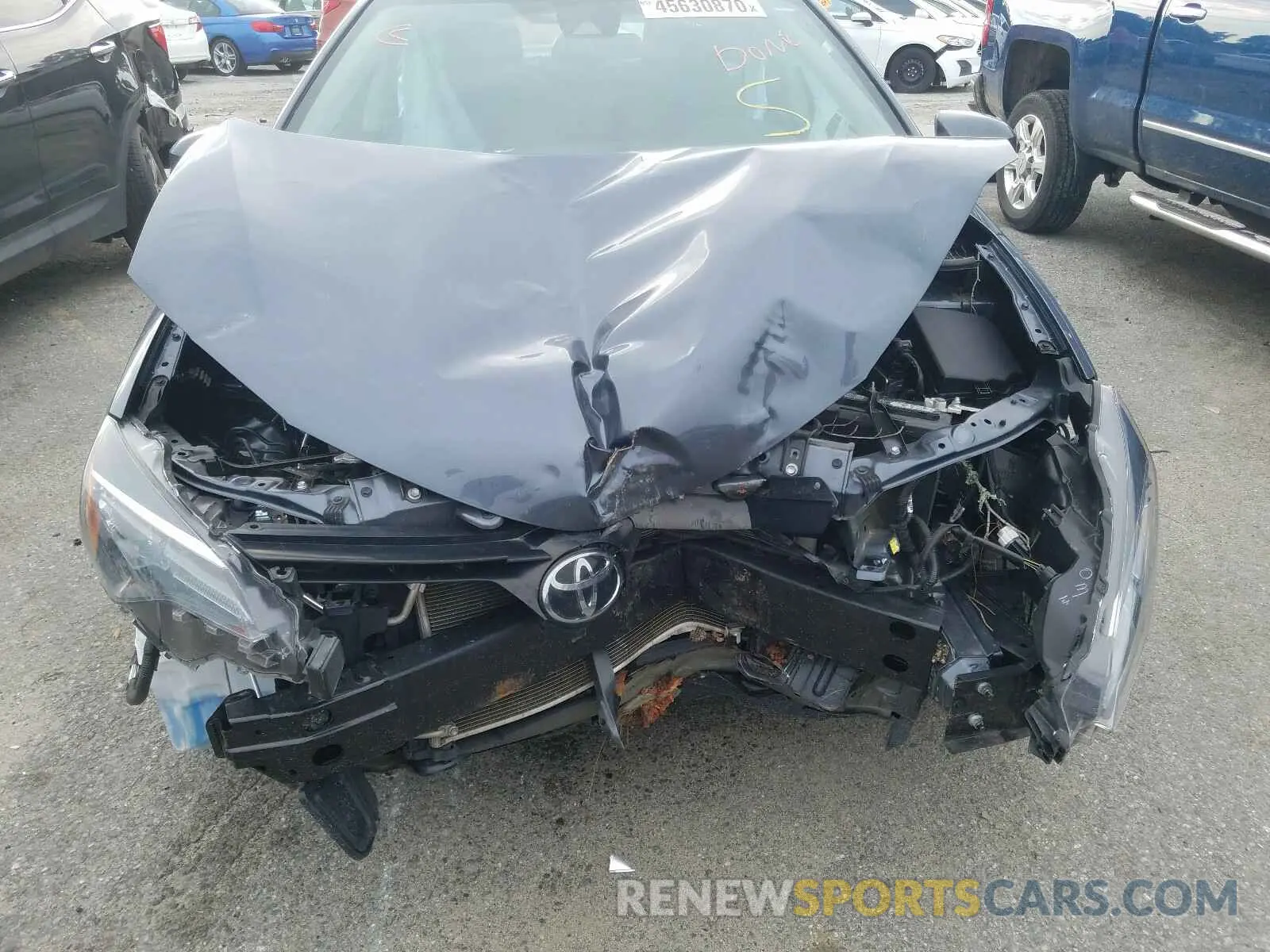 7 Photograph of a damaged car 2T1BURHE6KC222813 TOYOTA COROLLA 2019