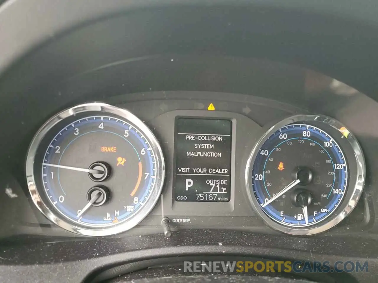 9 Фотография поврежденного автомобиля 2T1BURHE6KC231818 TOYOTA COROLLA 2019