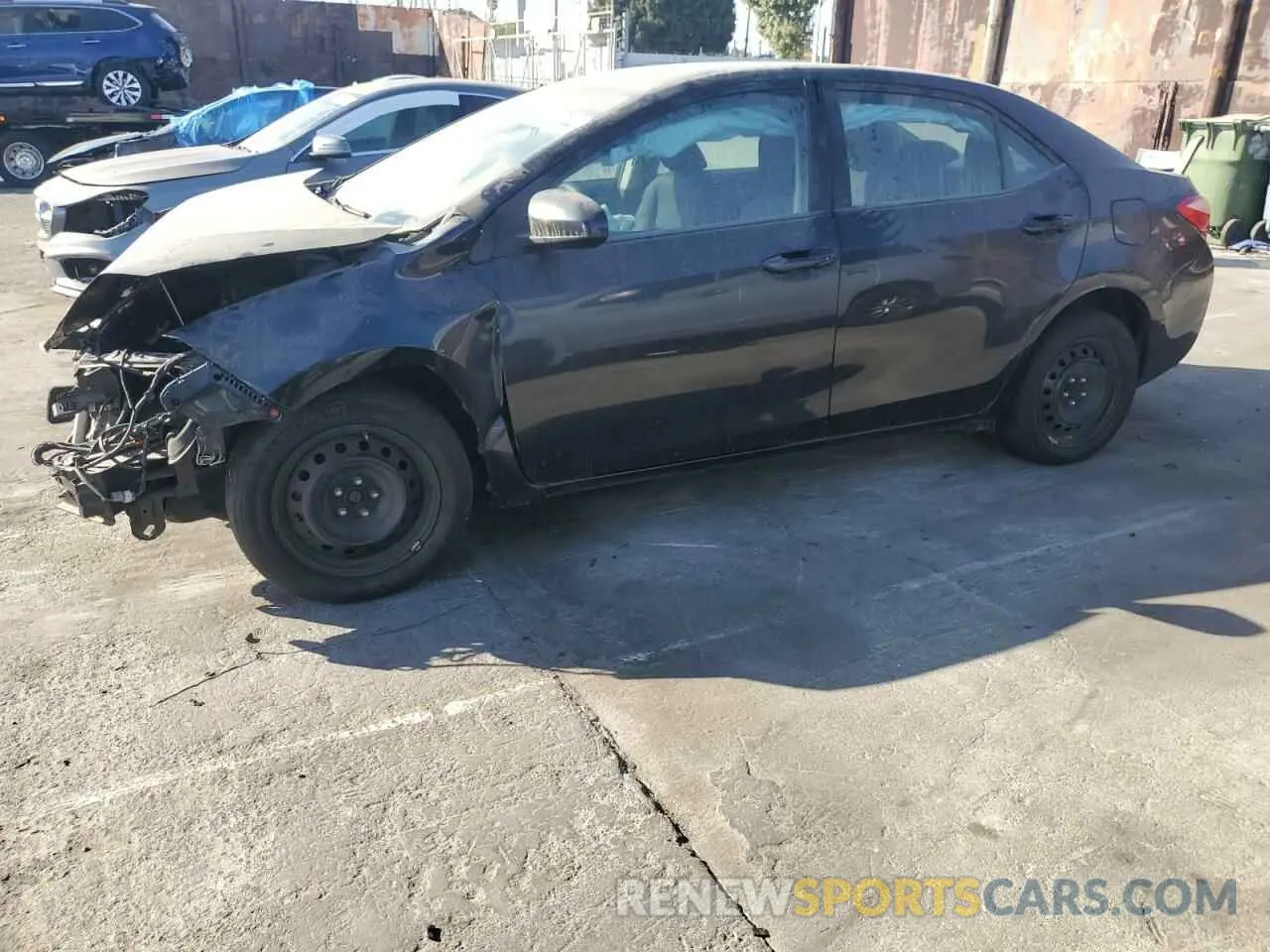 1 Фотография поврежденного автомобиля 2T1BURHE6KC231835 TOYOTA COROLLA 2019