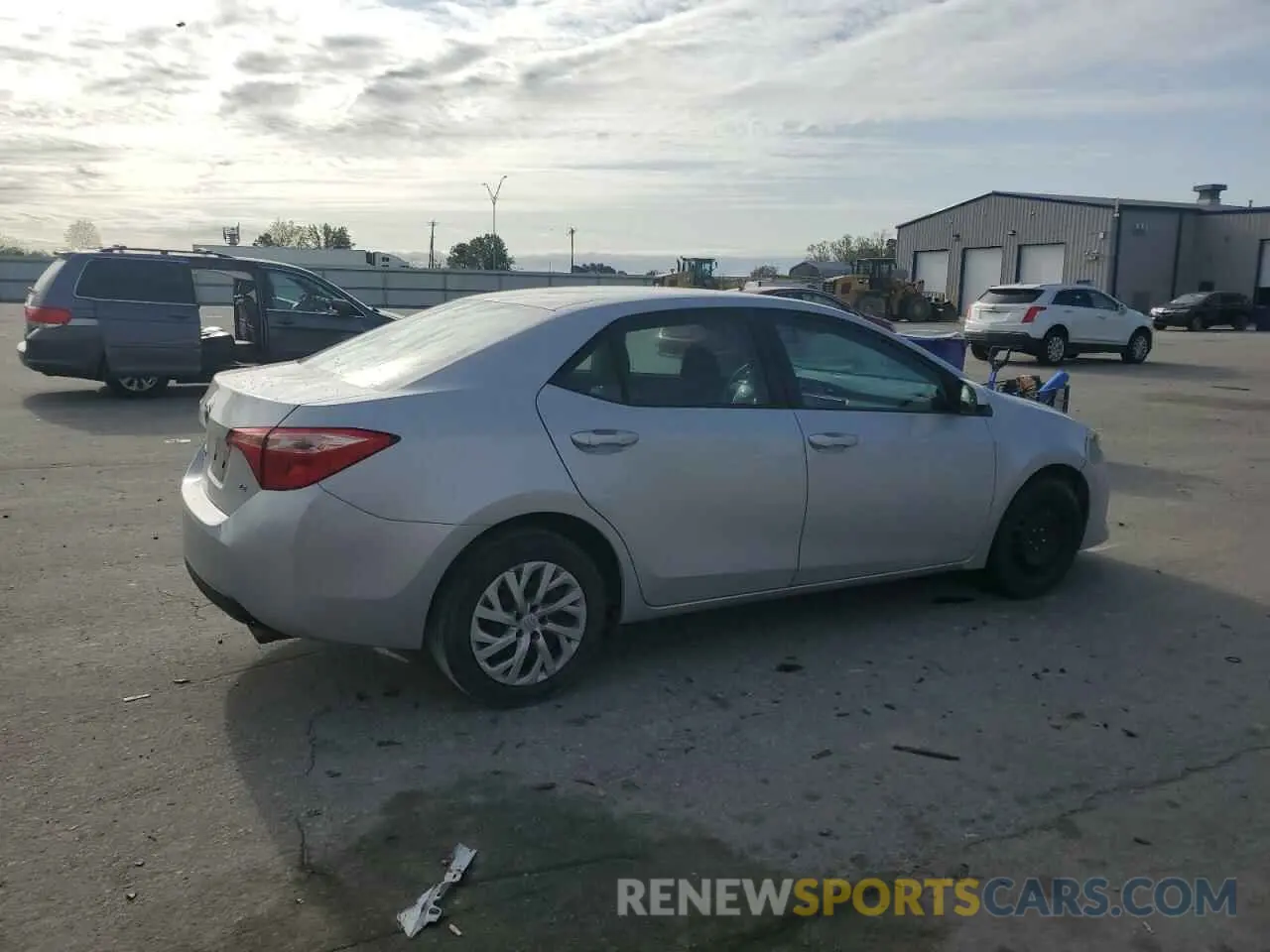 3 Photograph of a damaged car 2T1BURHE6KC241376 TOYOTA COROLLA 2019