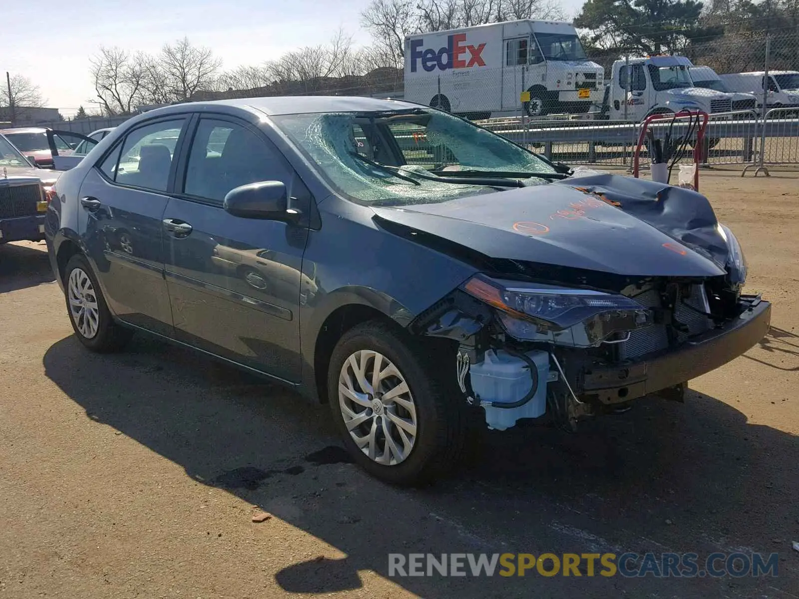 1 Photograph of a damaged car 2T1BURHE7KC126964 TOYOTA COROLLA 2019