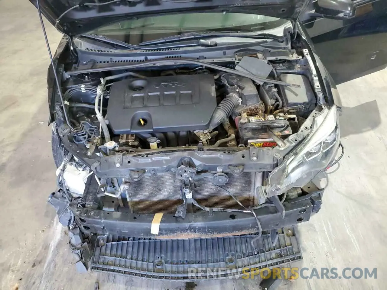 11 Photograph of a damaged car 2T1BURHE7KC136426 TOYOTA COROLLA 2019