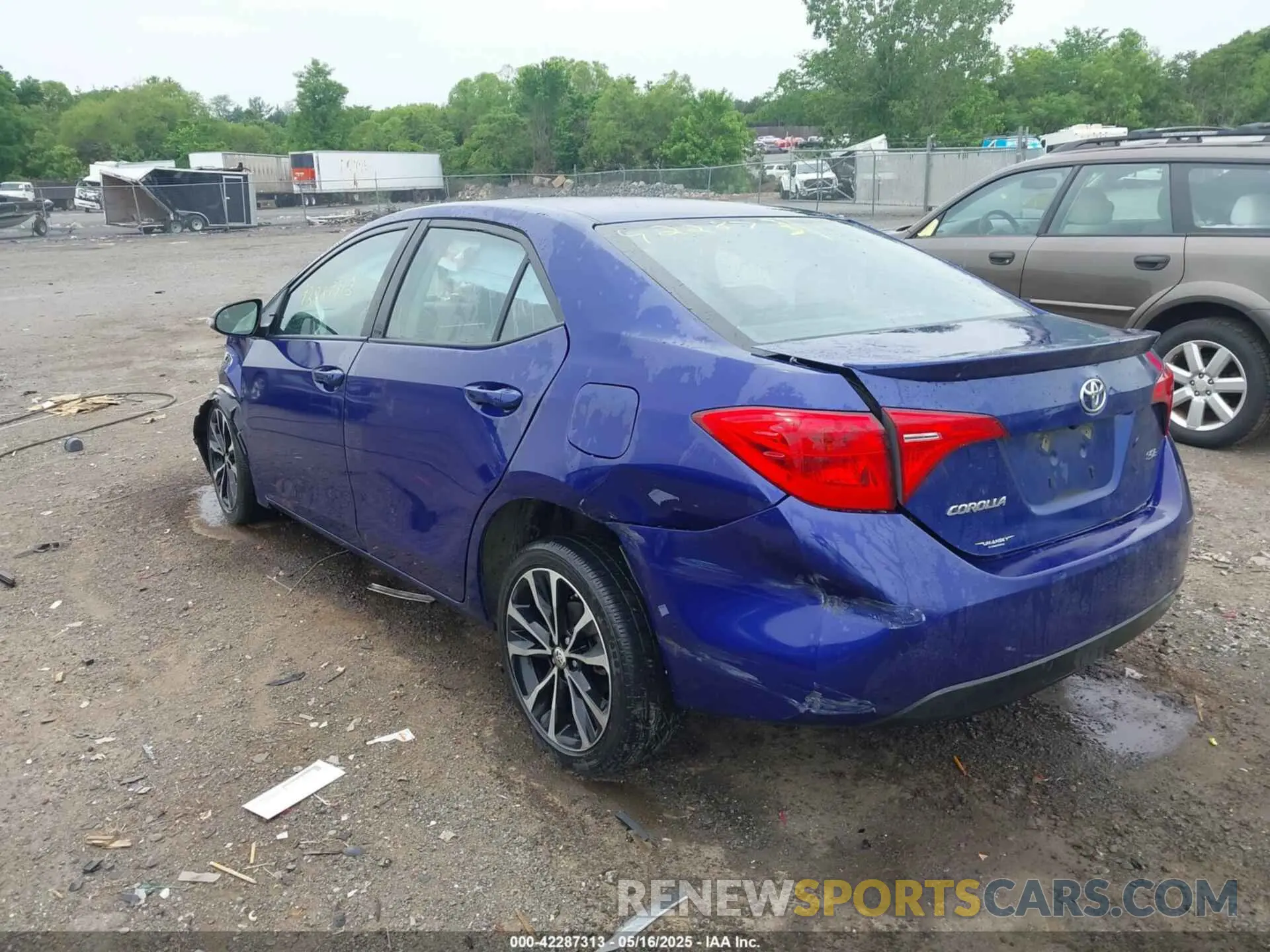 3 Фотография поврежденного автомобиля 2T1BURHE7KC139584 TOYOTA COROLLA 2019