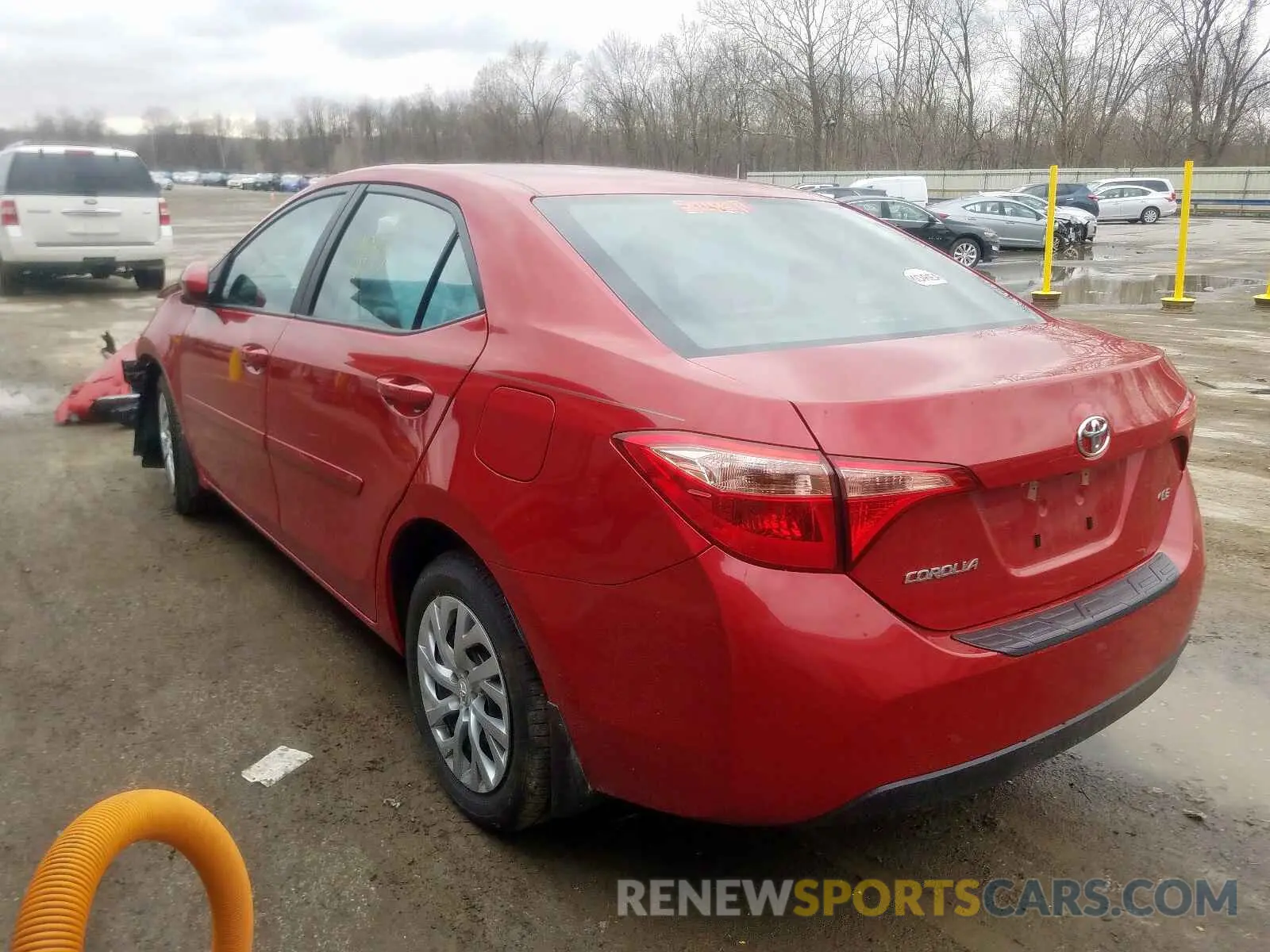 3 Фотография поврежденного автомобиля 2T1BURHE7KC141240 TOYOTA COROLLA 2019
