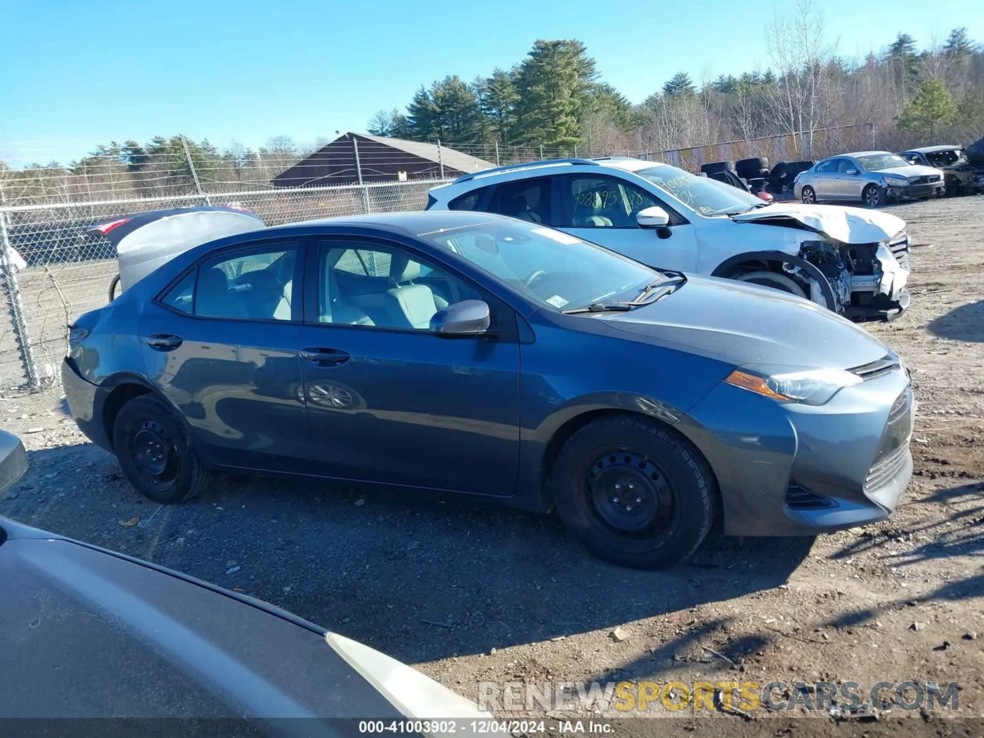 13 Photograph of a damaged car 2T1BURHE7KC141268 TOYOTA COROLLA 2019