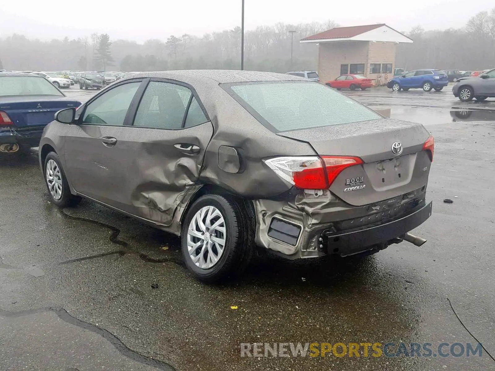 3 Photograph of a damaged car 2T1BURHE7KC146311 TOYOTA COROLLA 2019