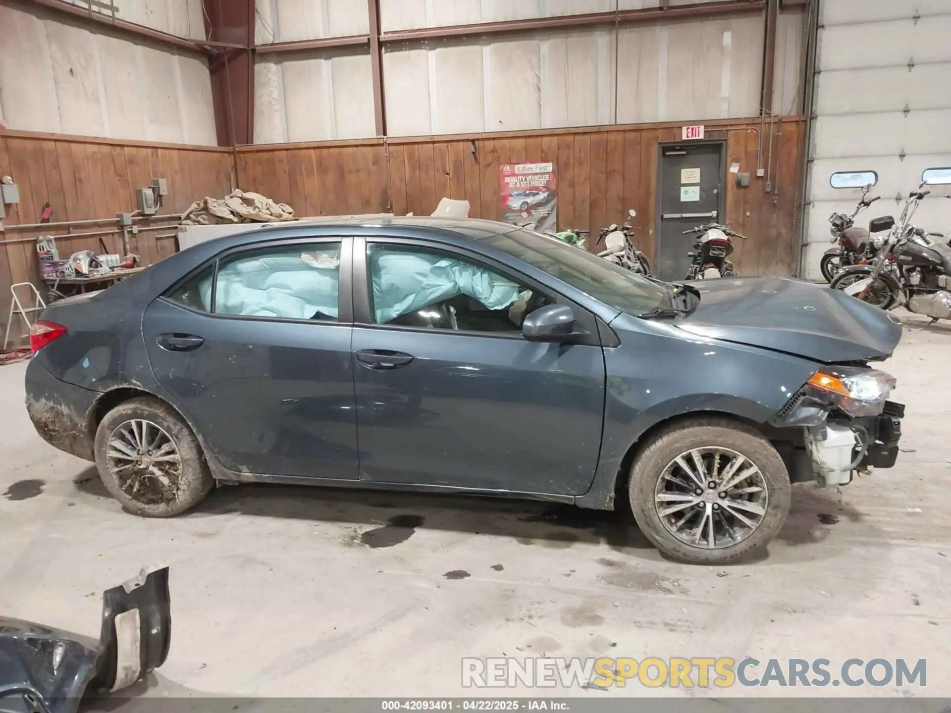 14 Photograph of a damaged car 2T1BURHE7KC147264 TOYOTA COROLLA 2019