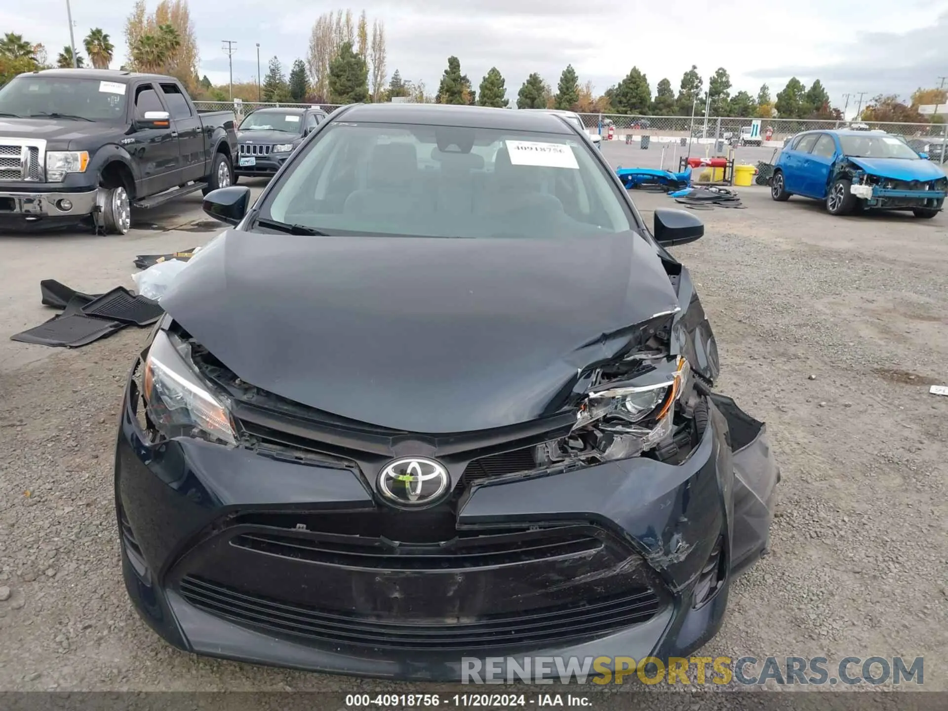 12 Photograph of a damaged car 2T1BURHE7KC178868 TOYOTA COROLLA 2019