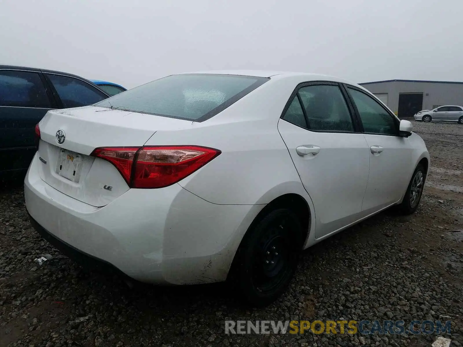4 Photograph of a damaged car 2T1BURHE7KC182287 TOYOTA COROLLA 2019