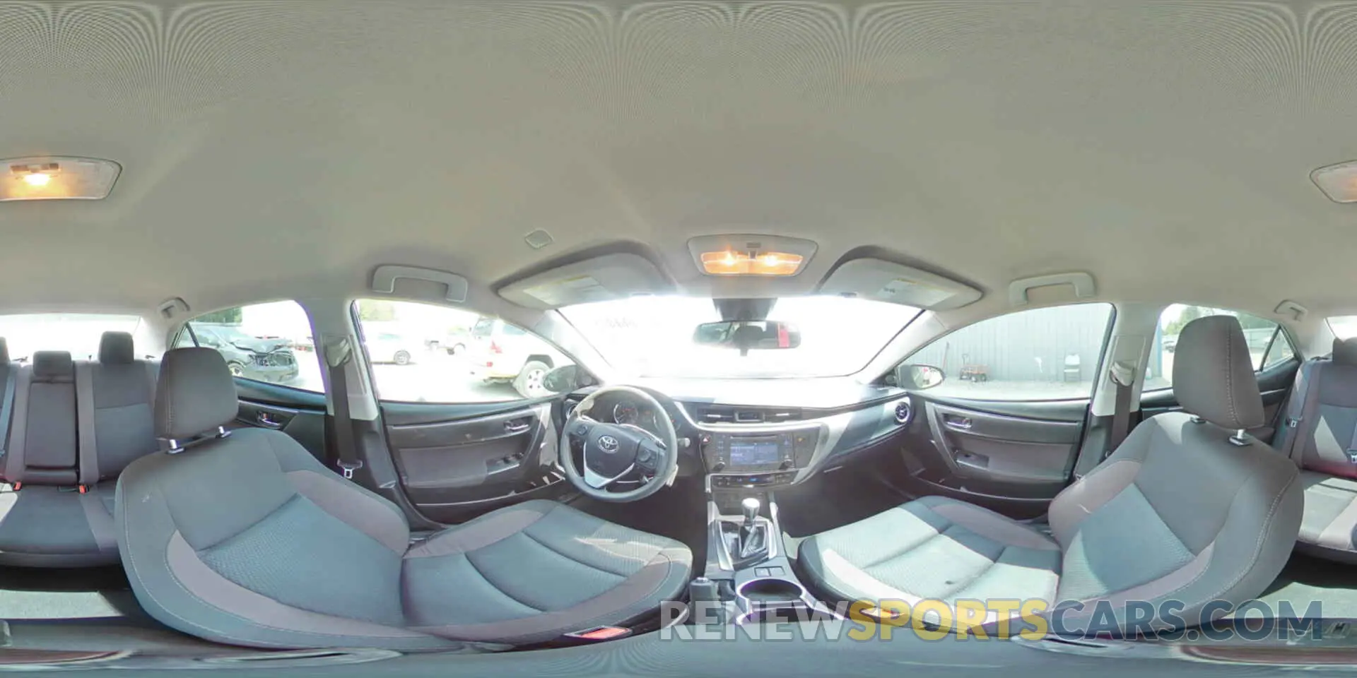 15 Photograph of a damaged car 2T1BURHE7KC184329 TOYOTA COROLLA 2019