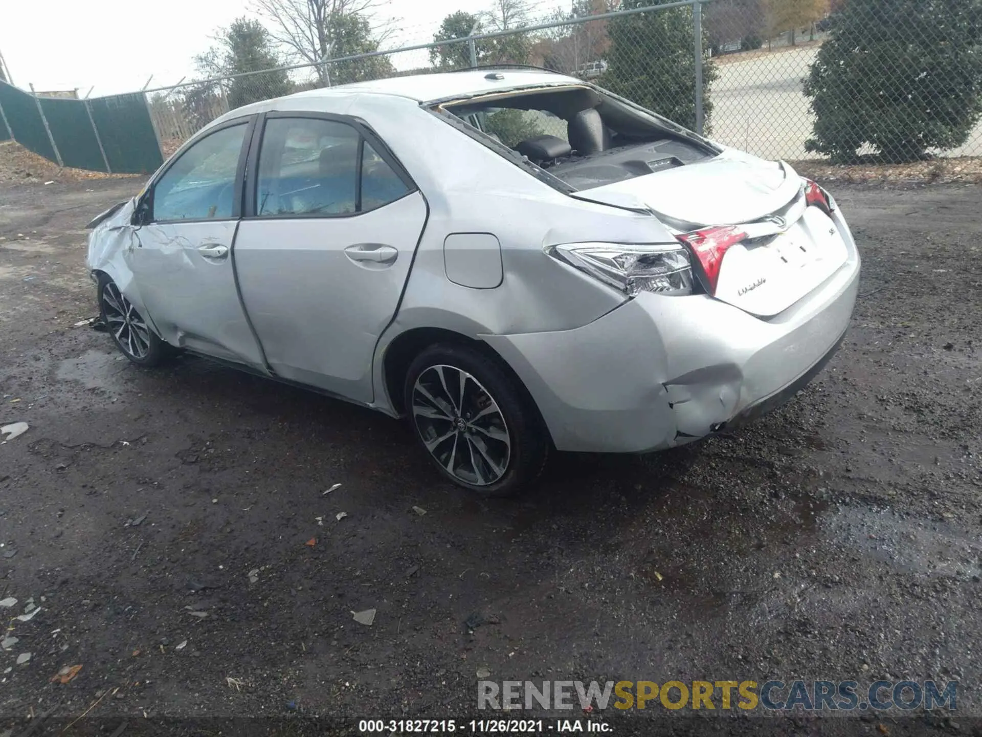 3 Фотография поврежденного автомобиля 2T1BURHE7KC191006 TOYOTA COROLLA 2019