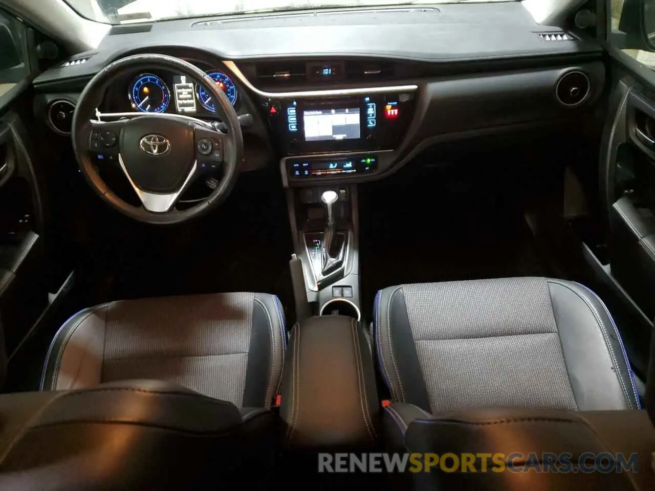 8 Фотография поврежденного автомобиля 2T1BURHE7KC192494 TOYOTA COROLLA 2019