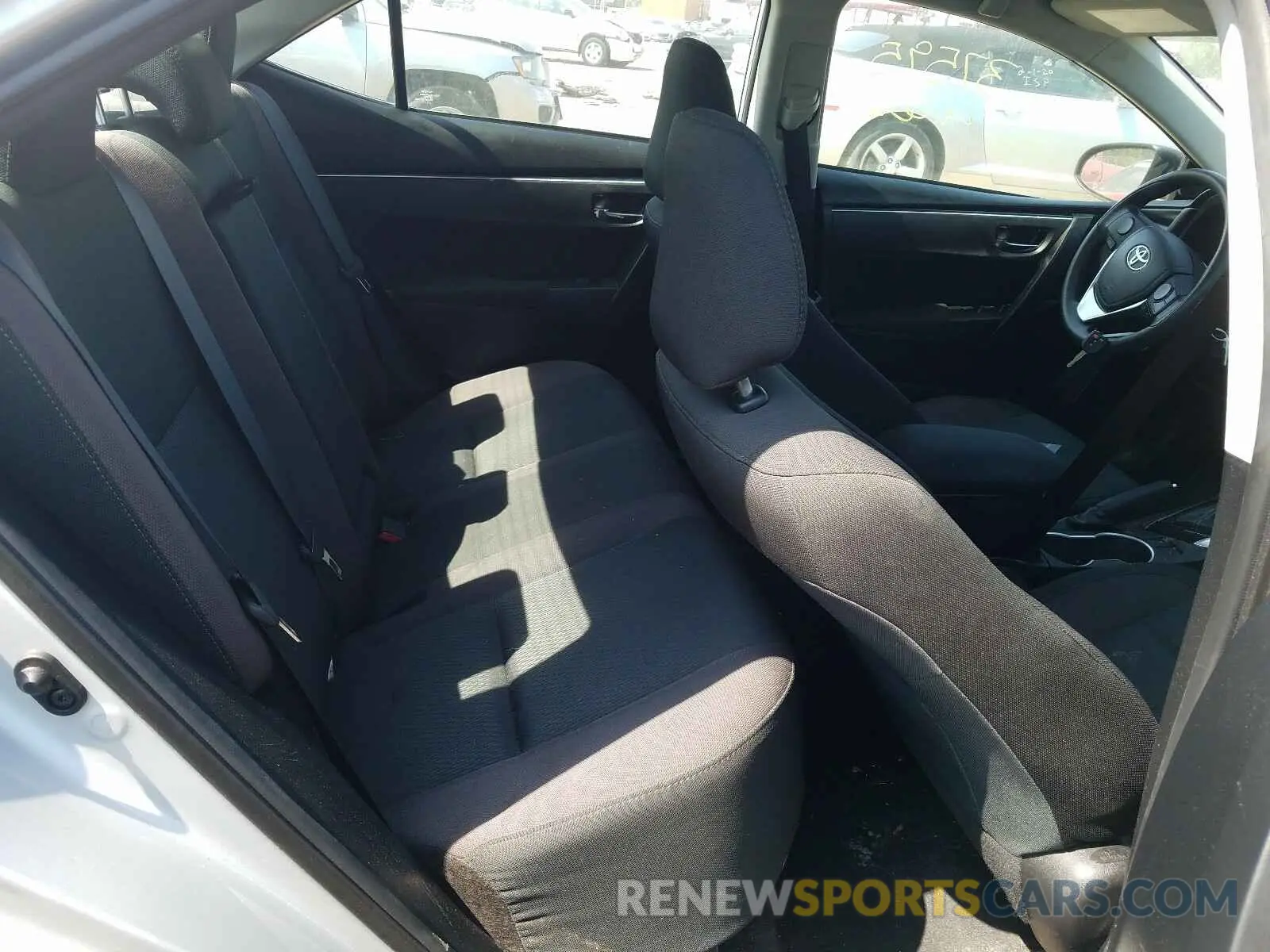 6 Photograph of a damaged car 2T1BURHE7KC192740 TOYOTA COROLLA 2019