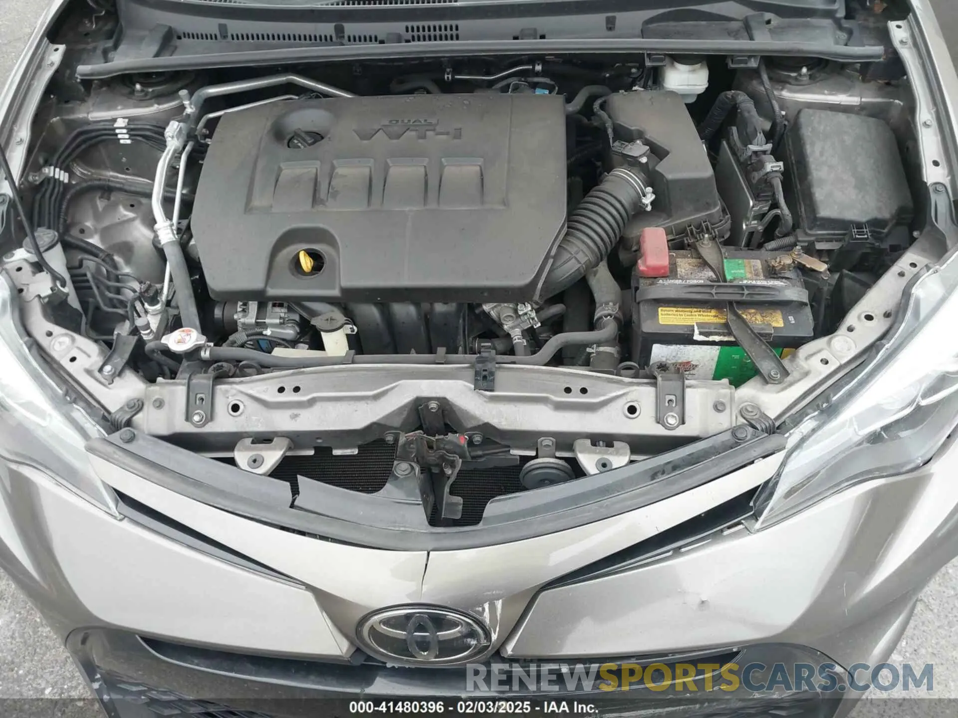 10 Photograph of a damaged car 2T1BURHE7KC196769 TOYOTA COROLLA 2019