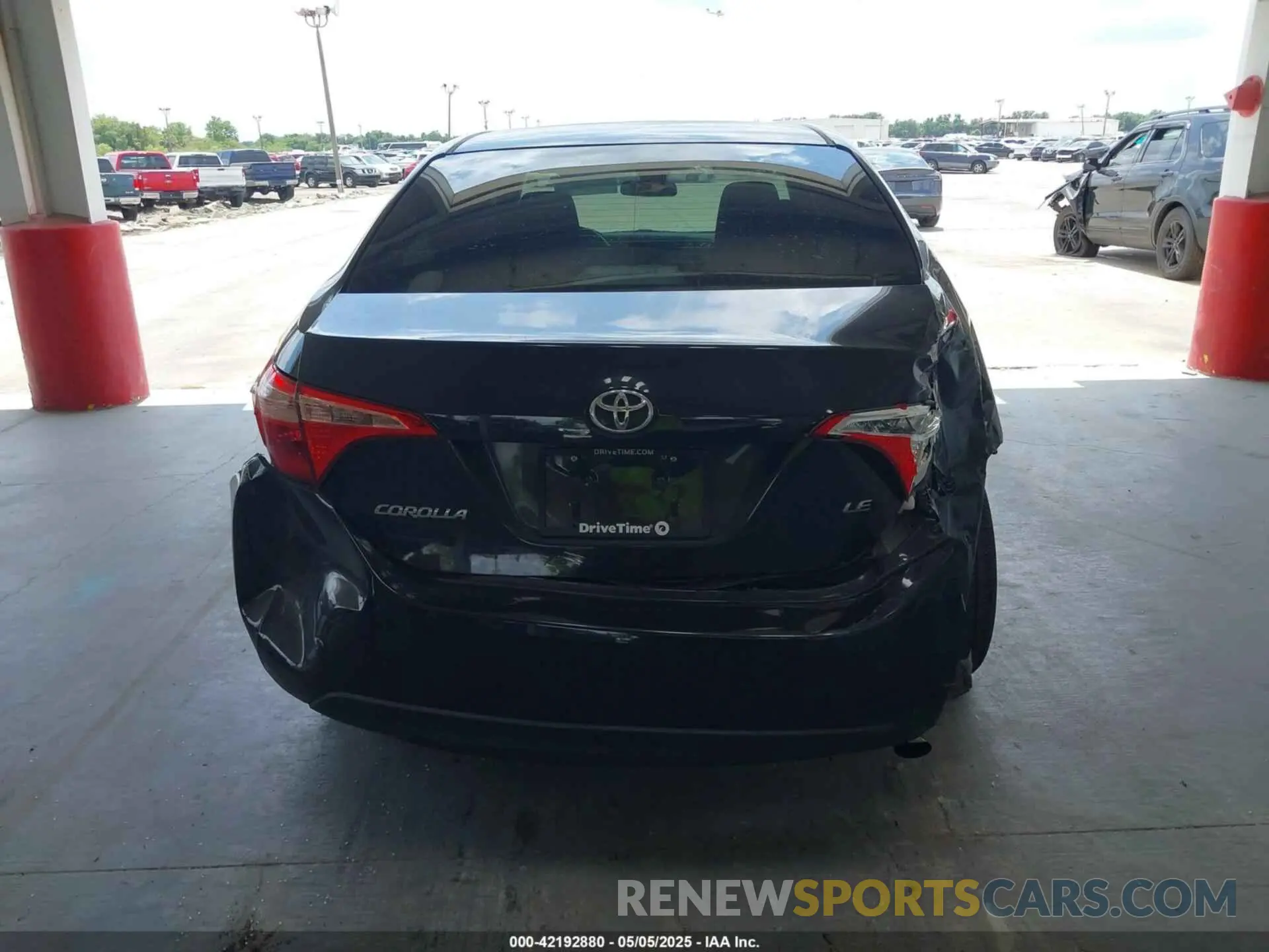 16 Photograph of a damaged car 2T1BURHE7KC198974 TOYOTA COROLLA 2019