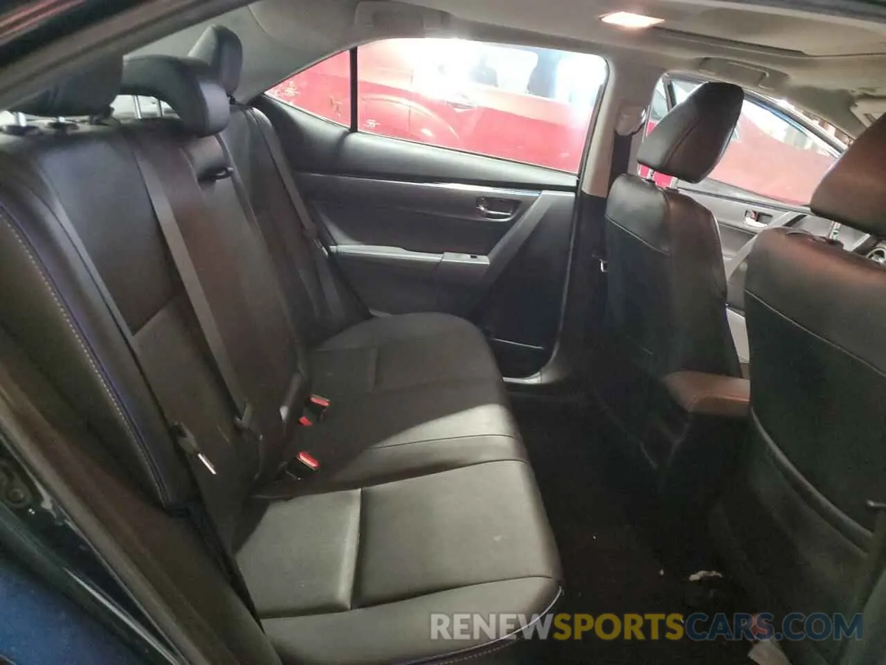 10 Photograph of a damaged car 2T1BURHE7KC199459 TOYOTA COROLLA 2019