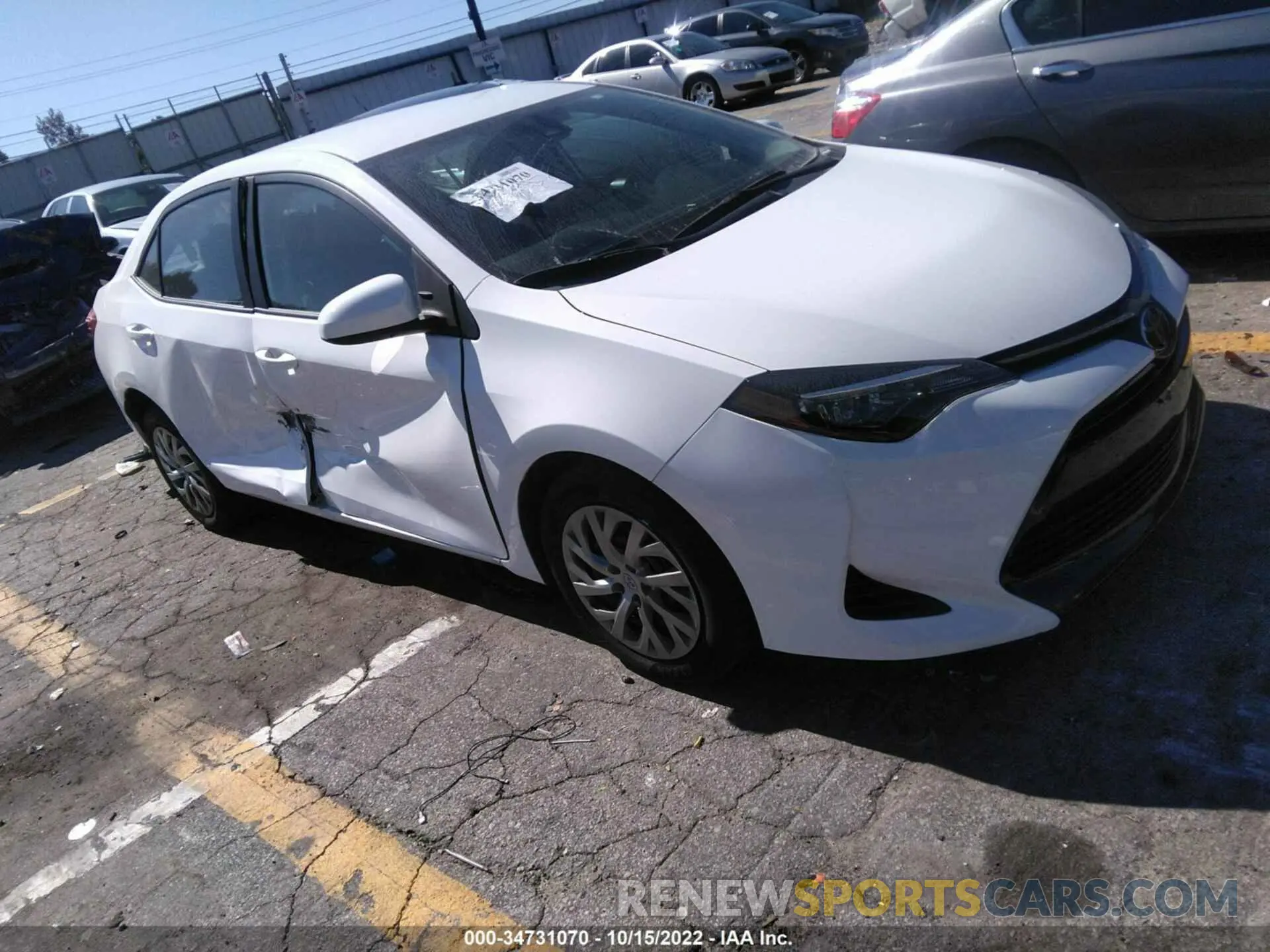 1 Photograph of a damaged car 2T1BURHE7KC204255 TOYOTA COROLLA 2019