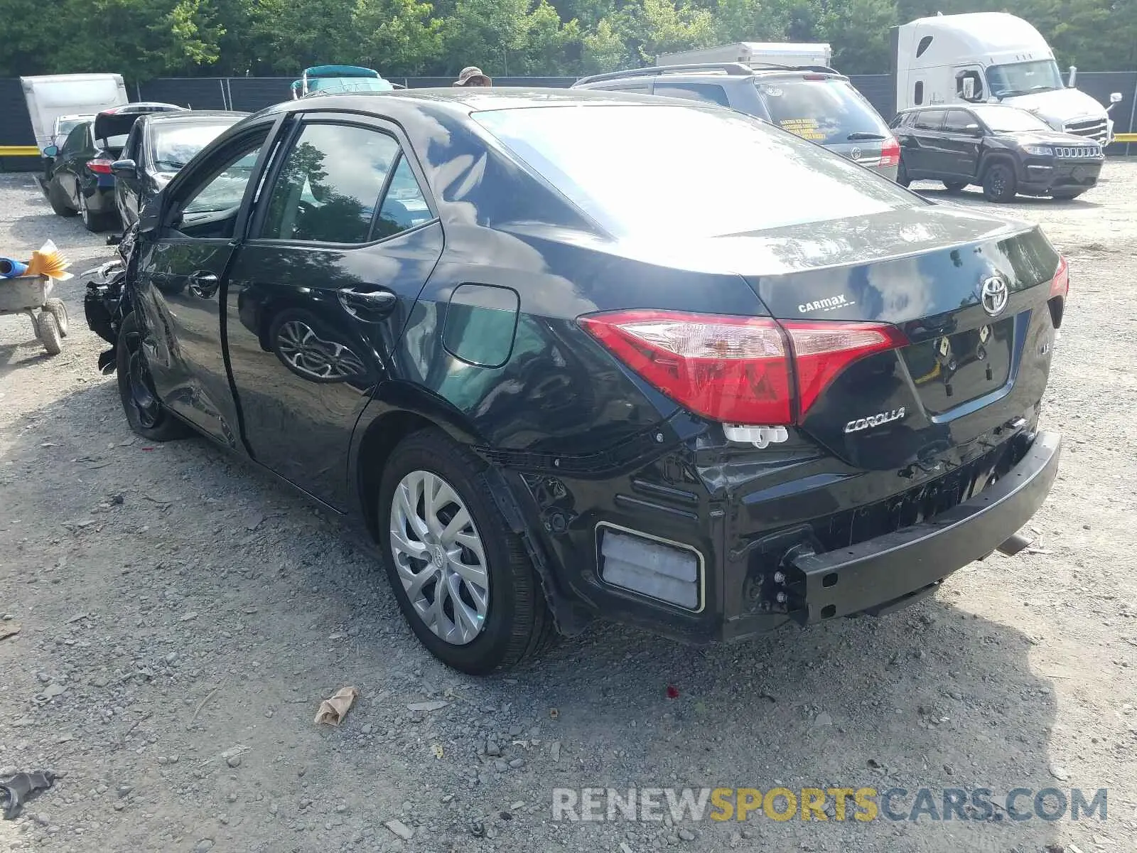 3 Photograph of a damaged car 2T1BURHE7KC208726 TOYOTA COROLLA 2019