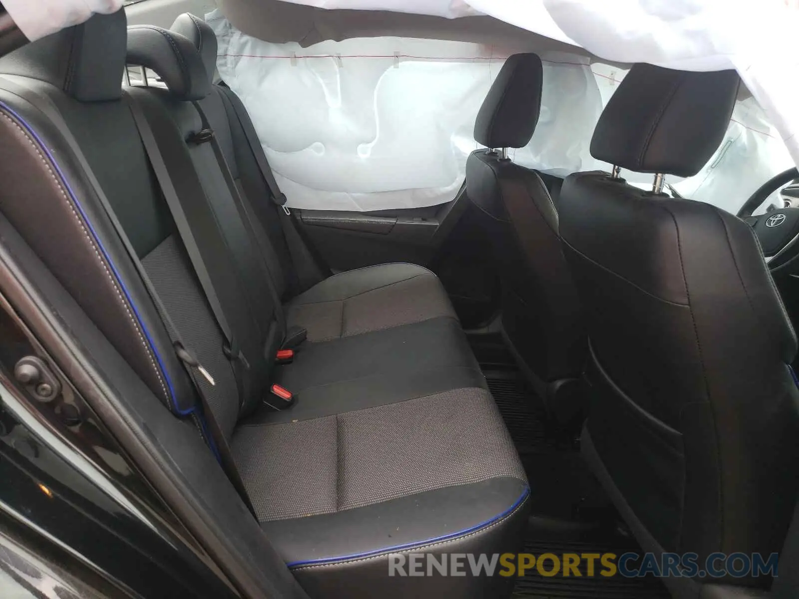 6 Photograph of a damaged car 2T1BURHE7KC209696 TOYOTA COROLLA 2019
