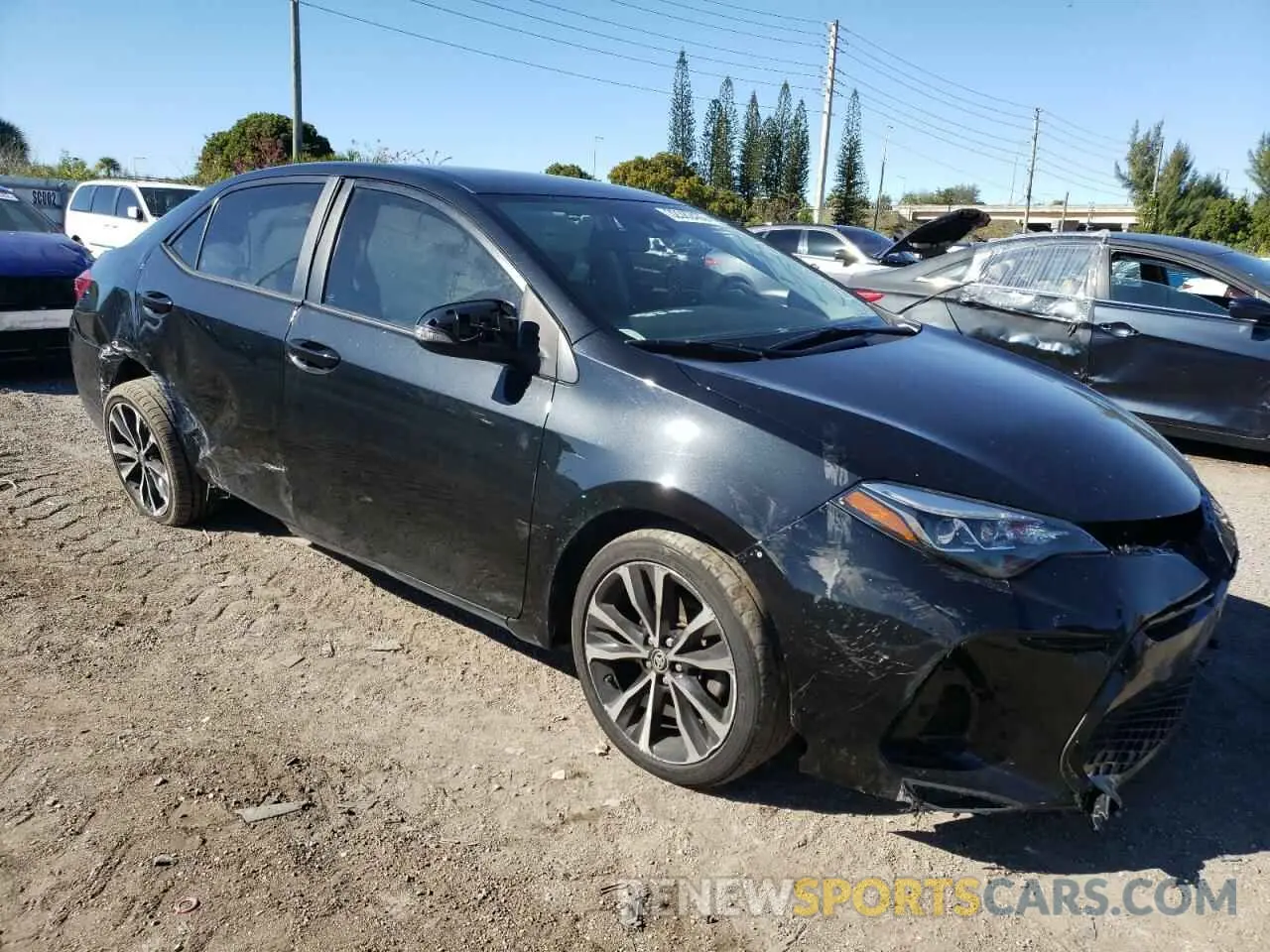 1 Фотография поврежденного автомобиля 2T1BURHE7KC215174 TOYOTA COROLLA 2019