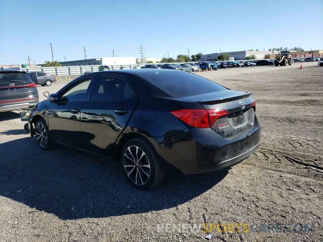 3 Фотография поврежденного автомобиля 2T1BURHE7KC215174 TOYOTA COROLLA 2019