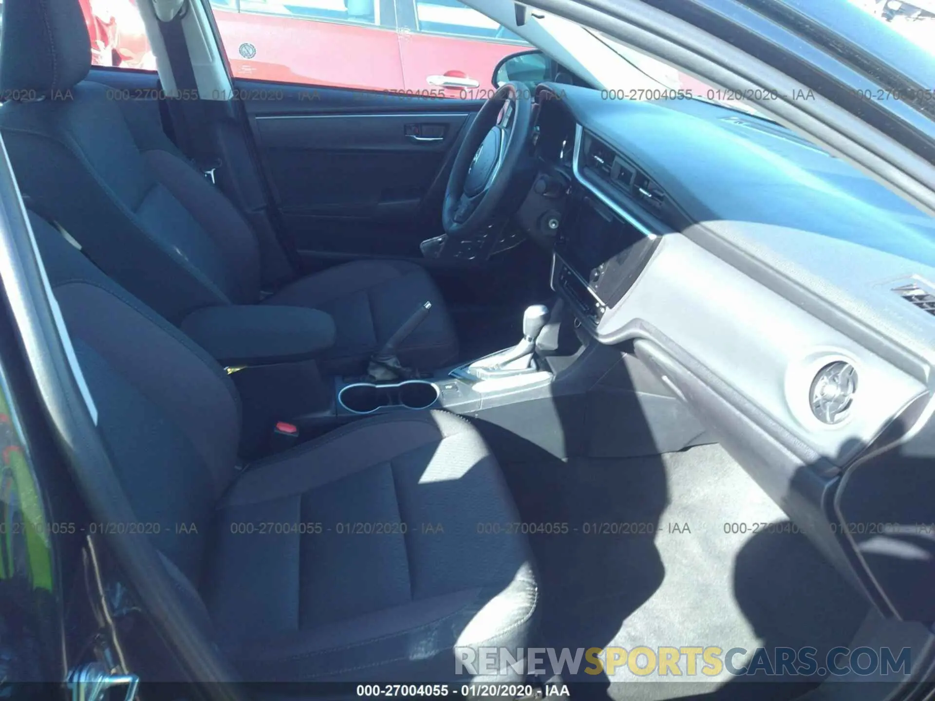 5 Photograph of a damaged car 2T1BURHE7KC234503 TOYOTA COROLLA 2019