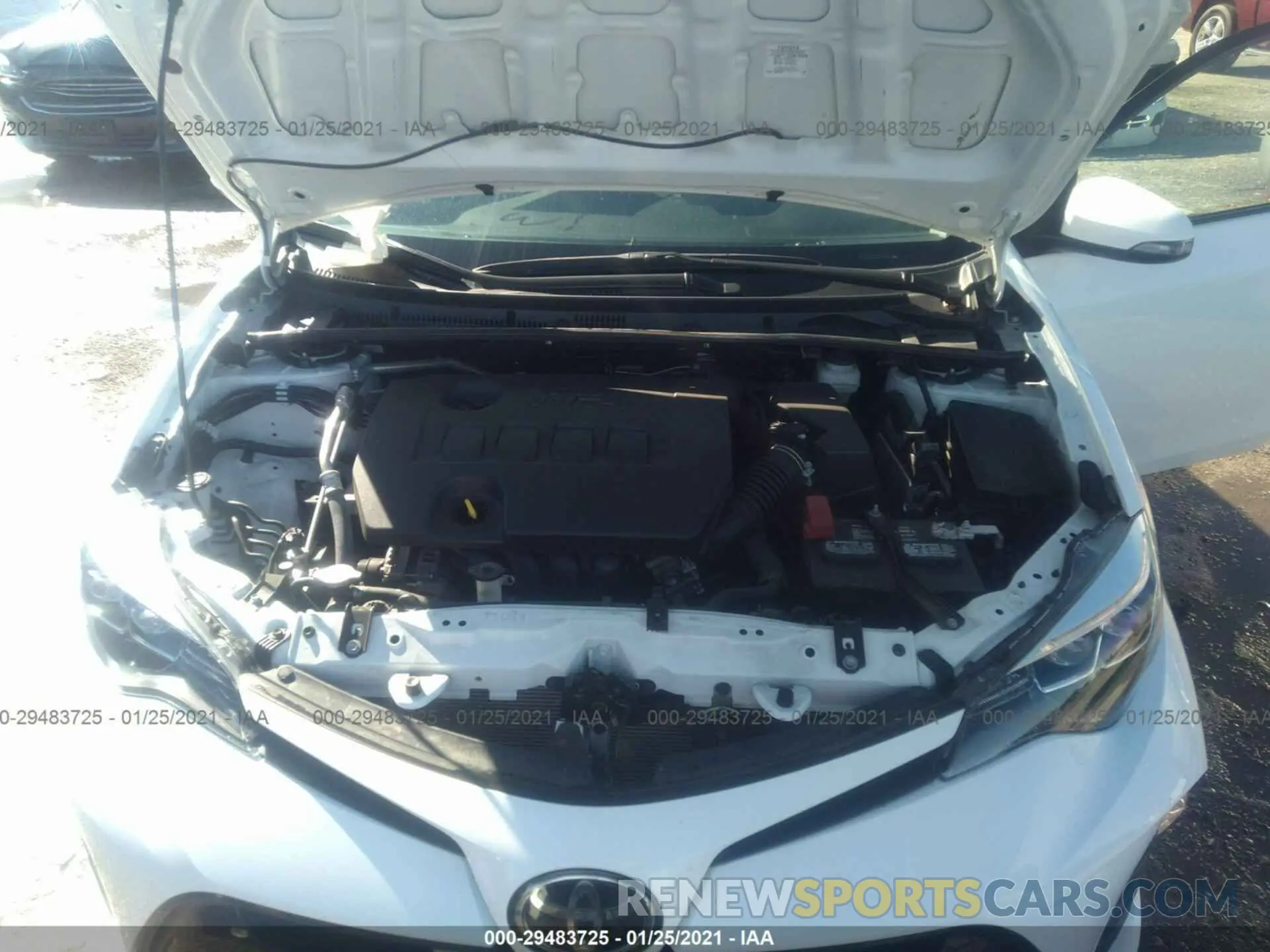 10 Photograph of a damaged car 2T1BURHE7KC242780 TOYOTA COROLLA 2019