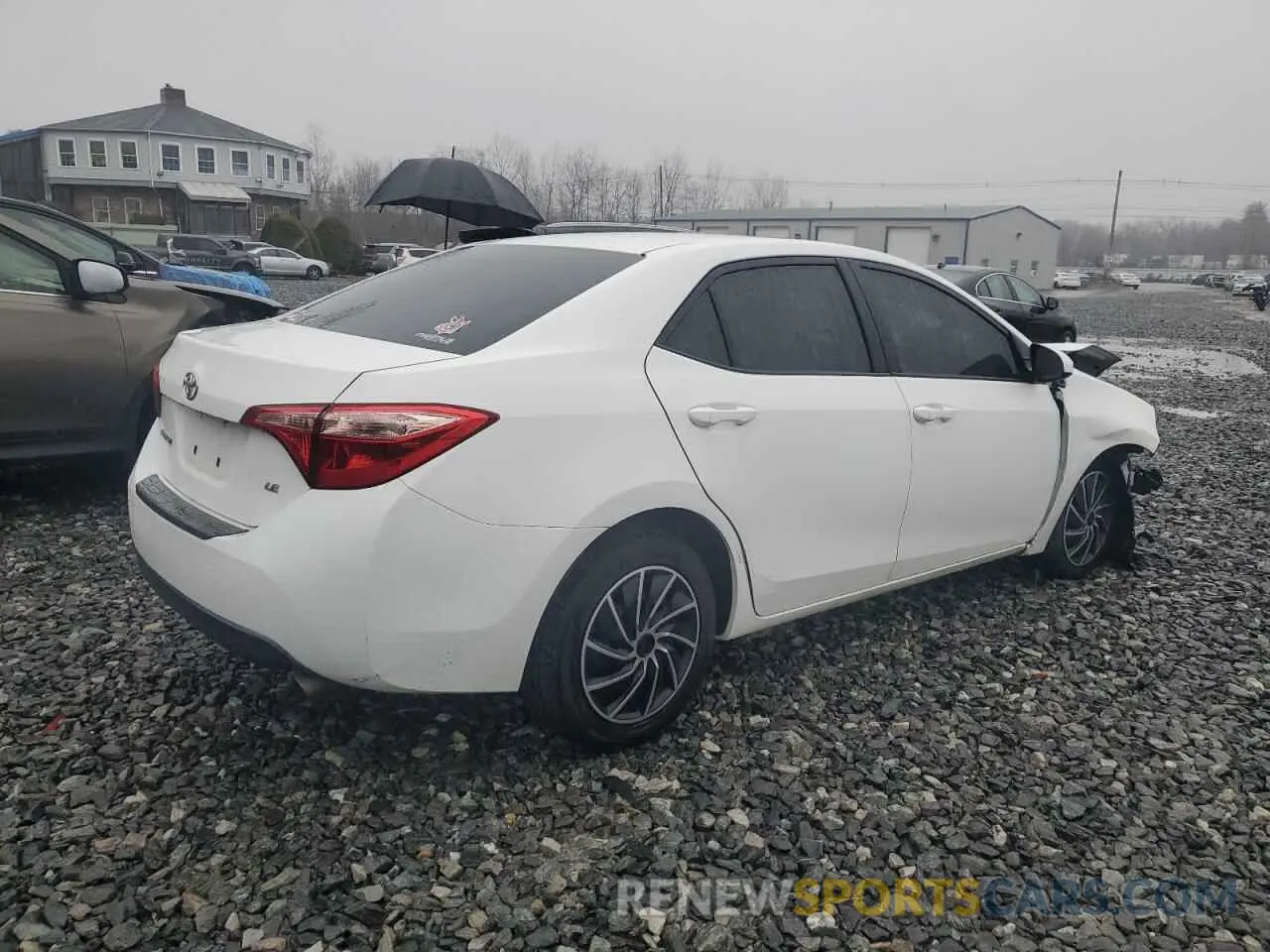 3 Фотография поврежденного автомобиля 2T1BURHE8KC141330 TOYOTA COROLLA 2019