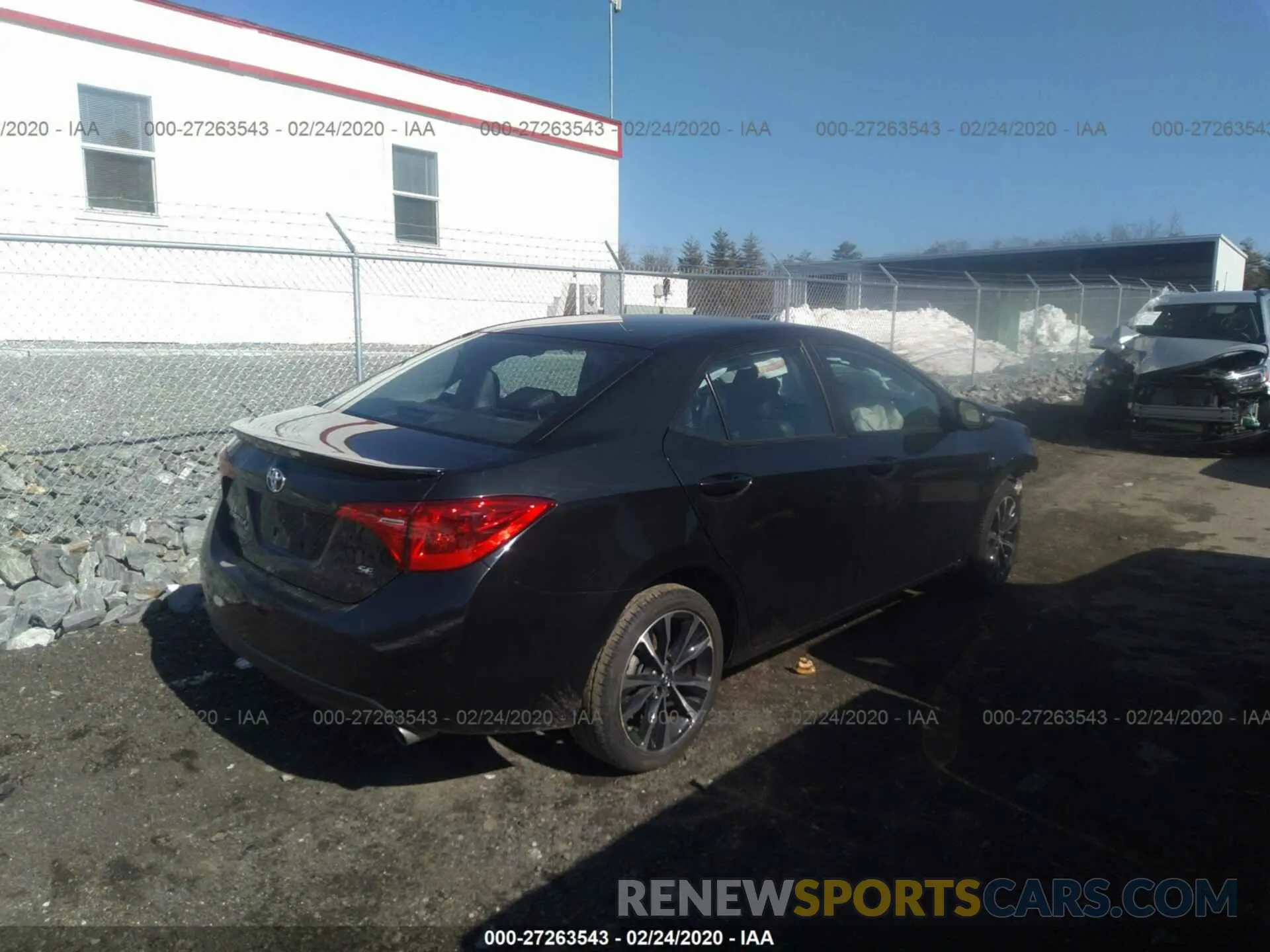 4 Photograph of a damaged car 2T1BURHE8KC143658 TOYOTA COROLLA 2019