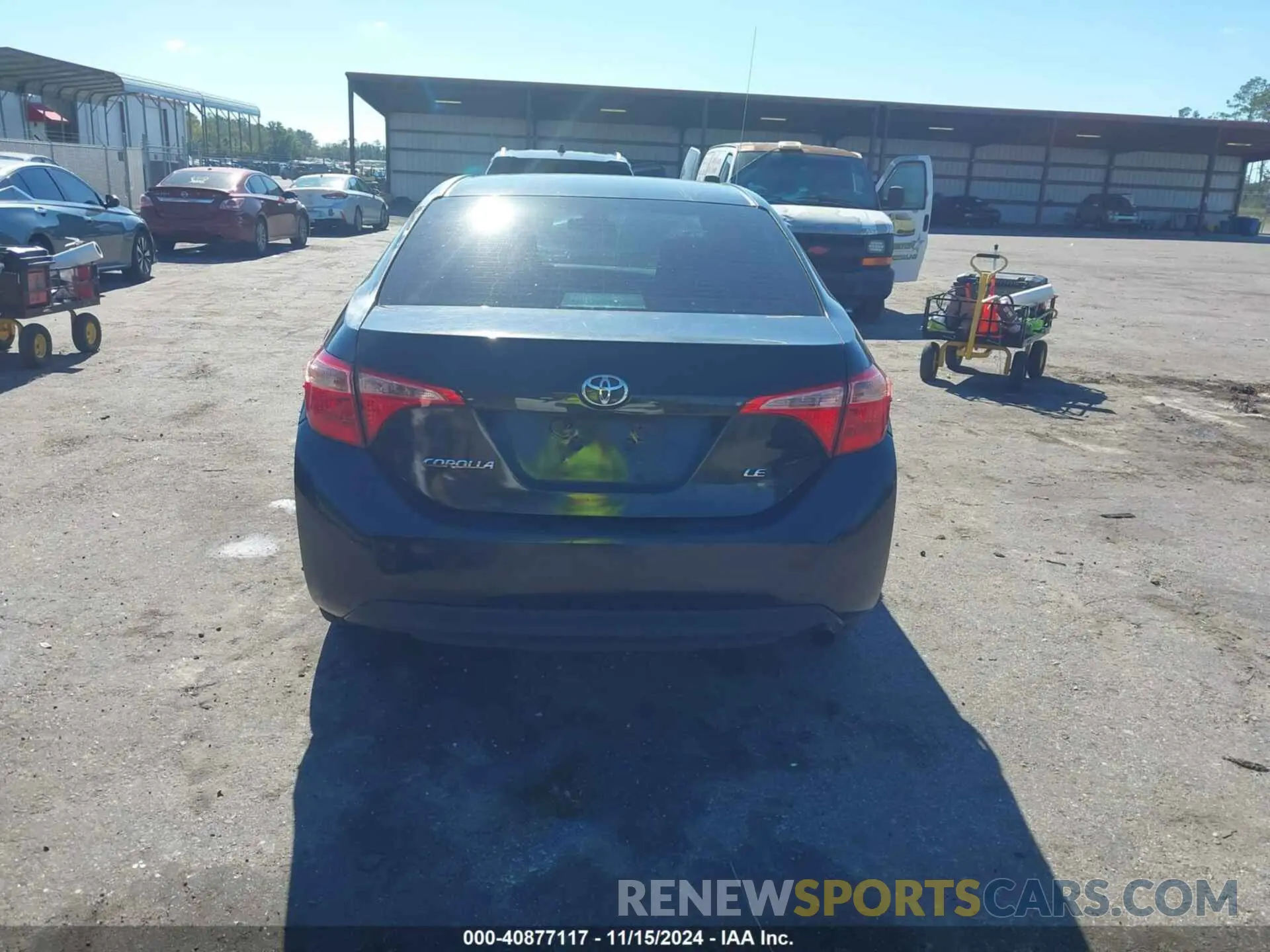 17 Photograph of a damaged car 2T1BURHE8KC149668 TOYOTA COROLLA 2019