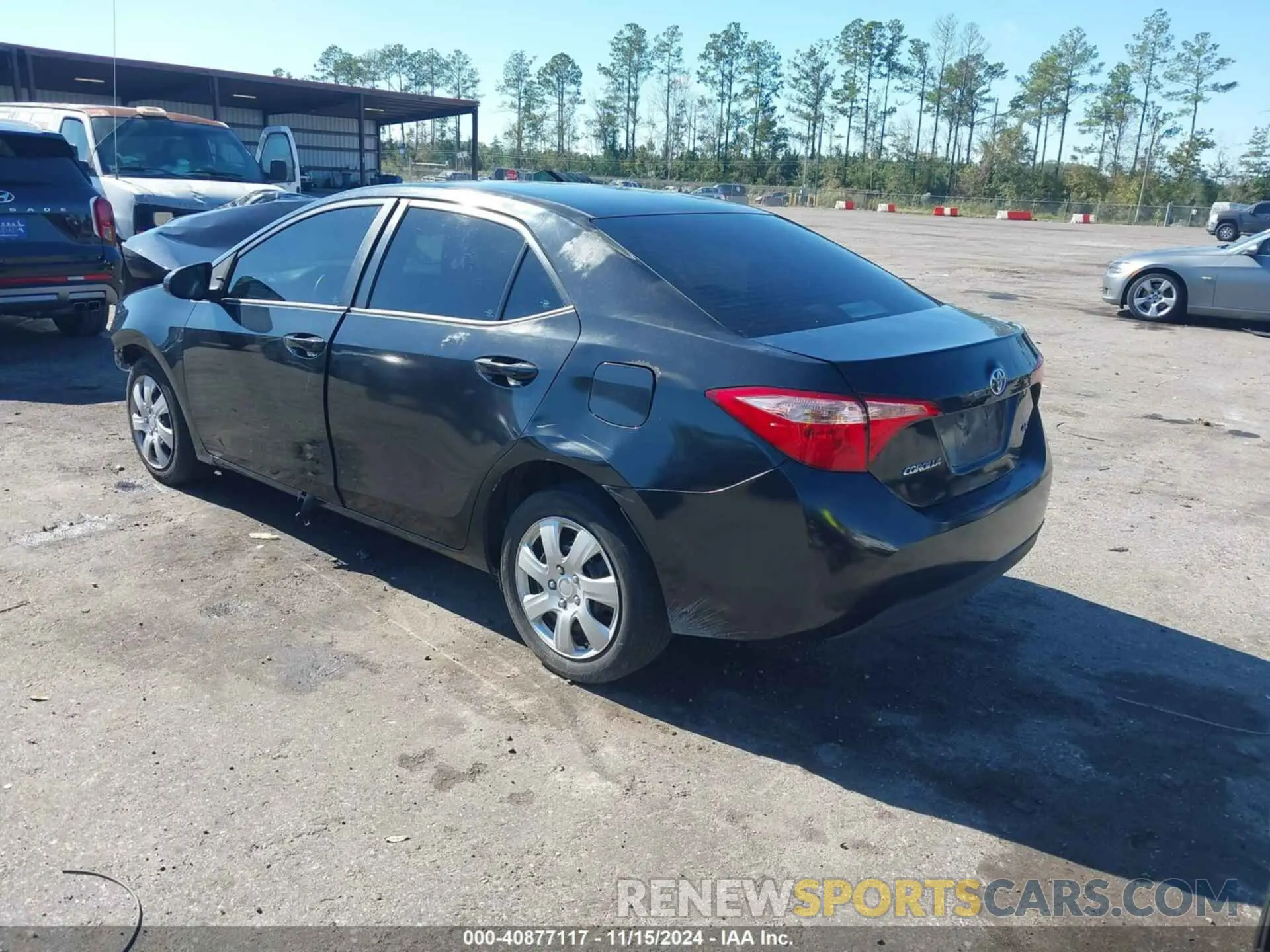 3 Photograph of a damaged car 2T1BURHE8KC149668 TOYOTA COROLLA 2019