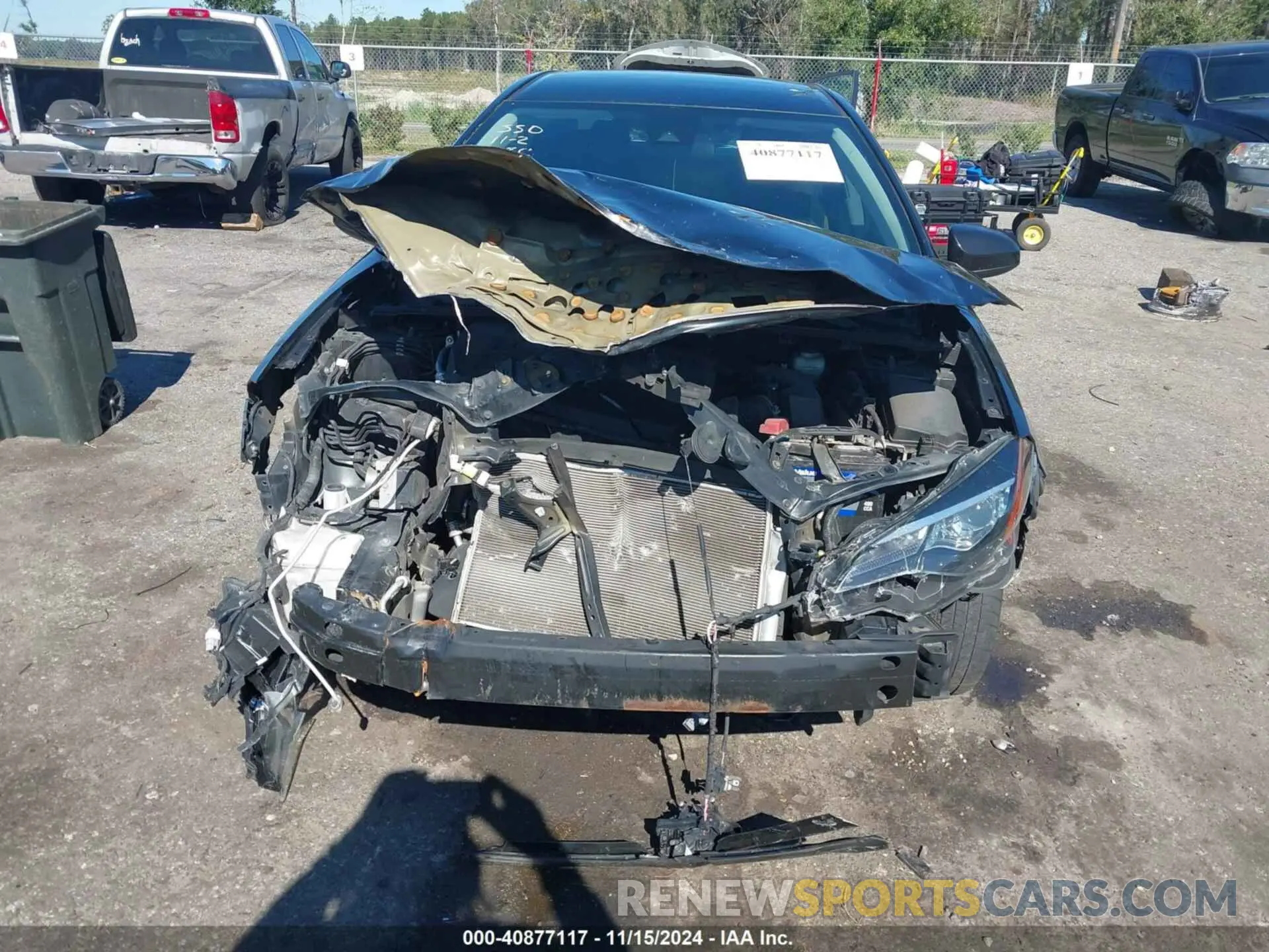 6 Photograph of a damaged car 2T1BURHE8KC149668 TOYOTA COROLLA 2019