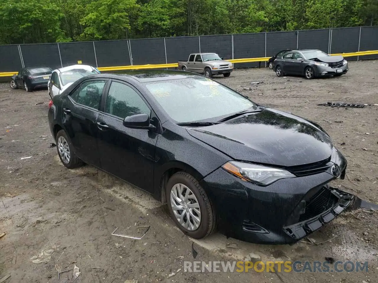1 Photograph of a damaged car 2T1BURHE8KC157298 TOYOTA COROLLA 2019