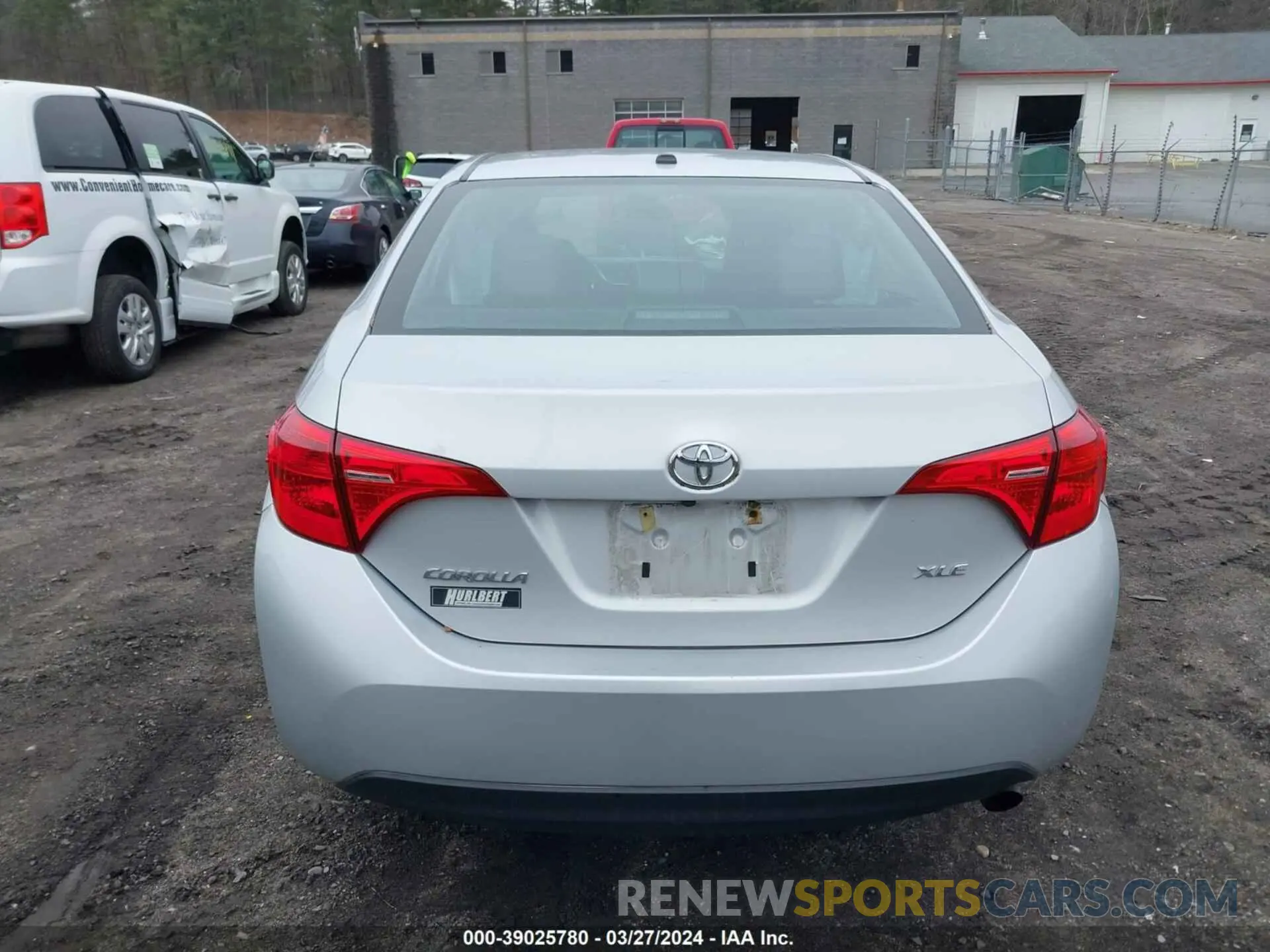 16 Фотография поврежденного автомобиля 2T1BURHE8KC171833 TOYOTA COROLLA 2019