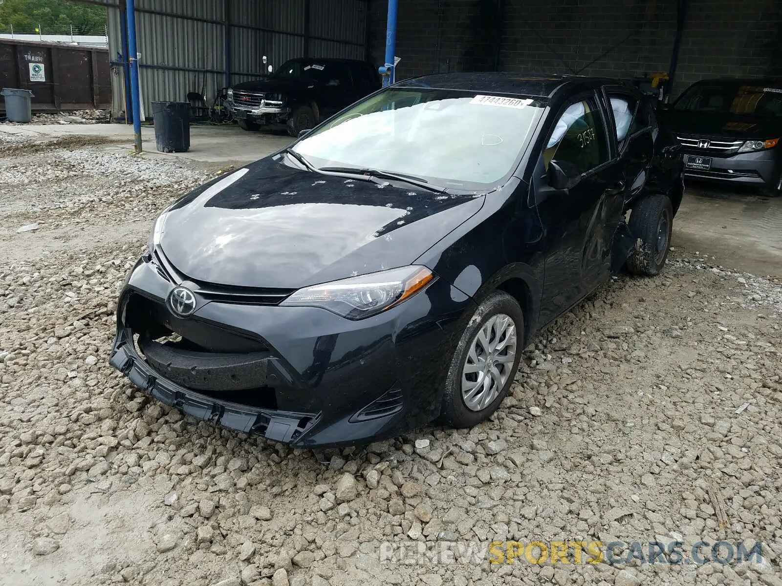 2 Photograph of a damaged car 2T1BURHE8KC173355 TOYOTA COROLLA 2019