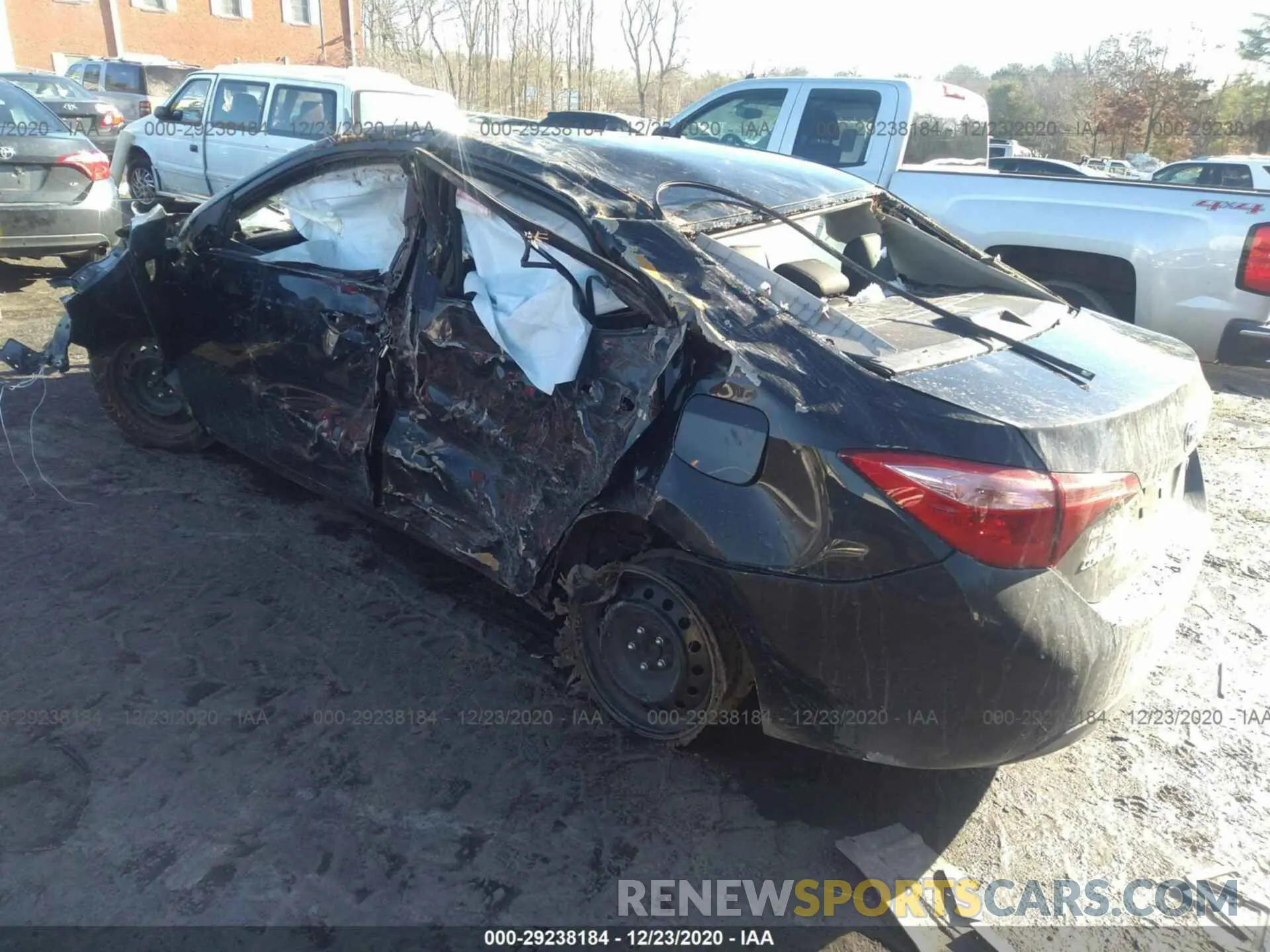 3 Photograph of a damaged car 2T1BURHE8KC200134 TOYOTA COROLLA 2019