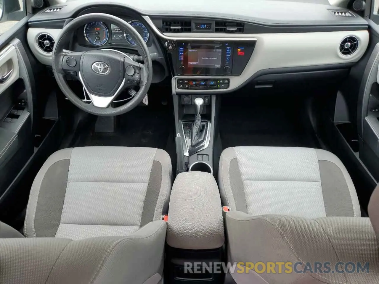 8 Фотография поврежденного автомобиля 2T1BURHE8KC202238 TOYOTA COROLLA 2019