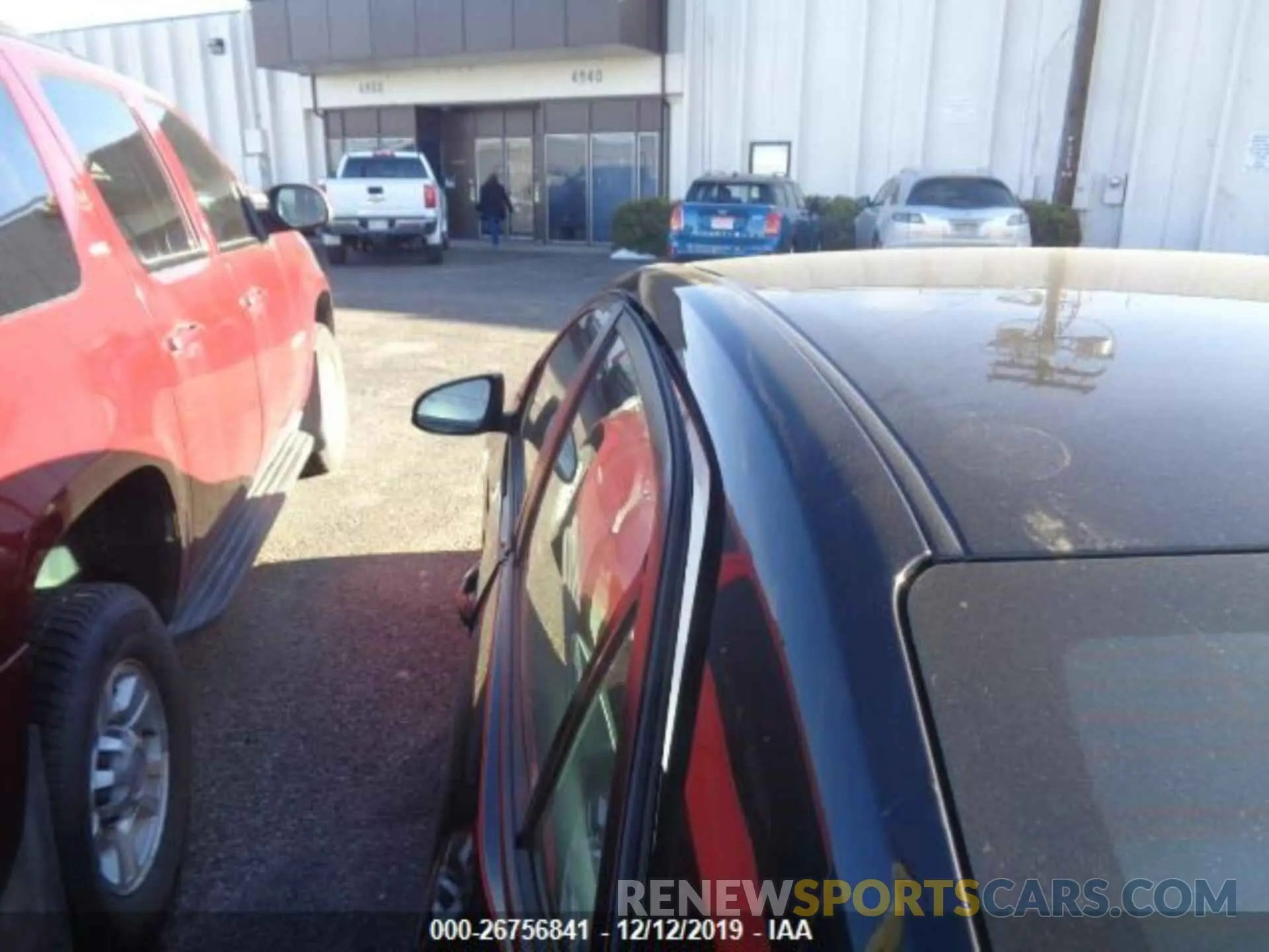 7 Photograph of a damaged car 2T1BURHE8KC215247 TOYOTA COROLLA 2019