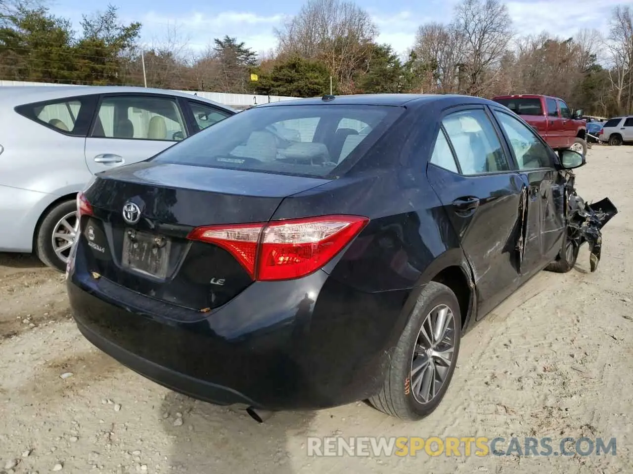4 Photograph of a damaged car 2T1BURHE8KC218262 TOYOTA COROLLA 2019
