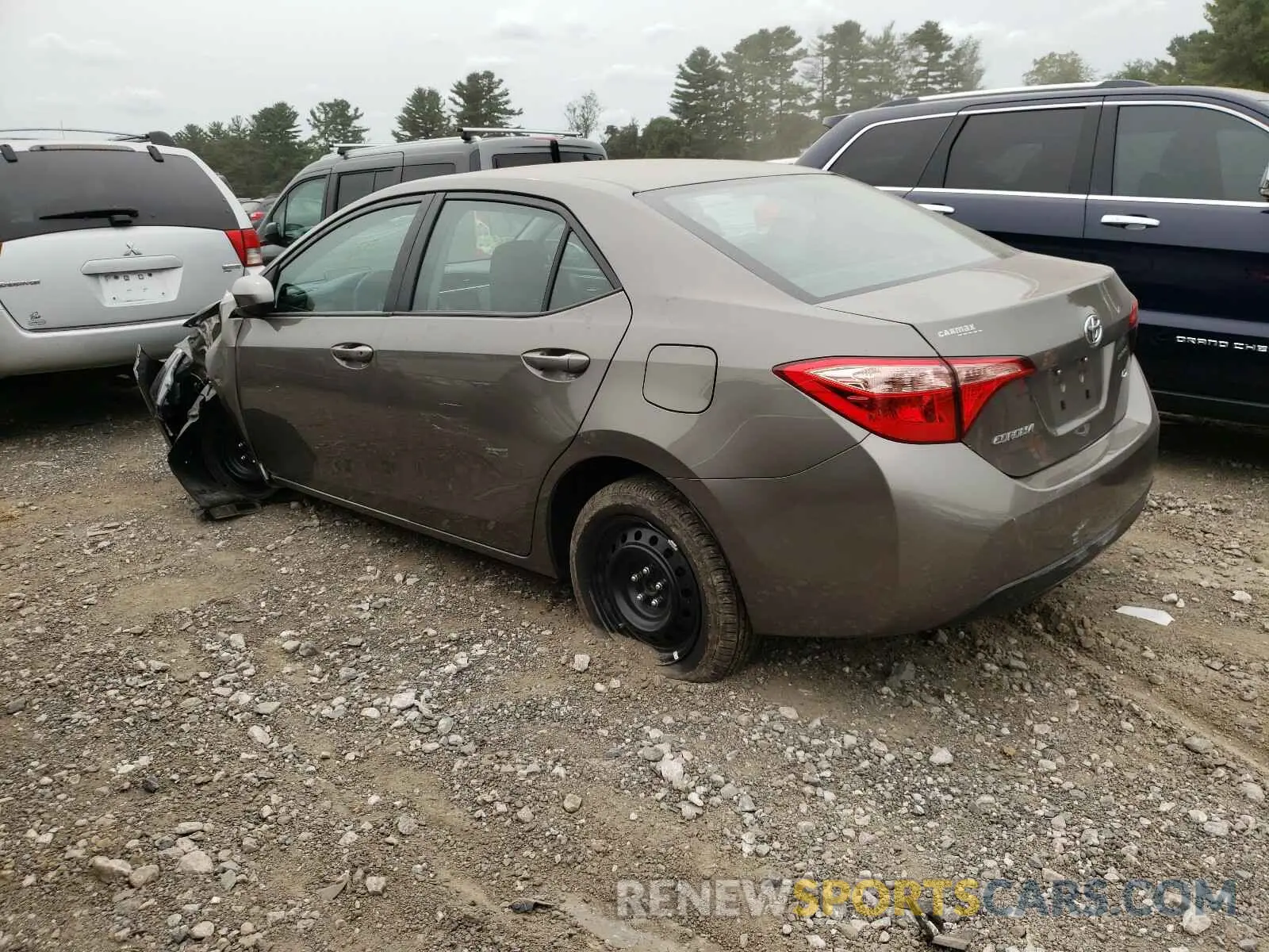 3 Photograph of a damaged car 2T1BURHE9KC137741 TOYOTA COROLLA 2019