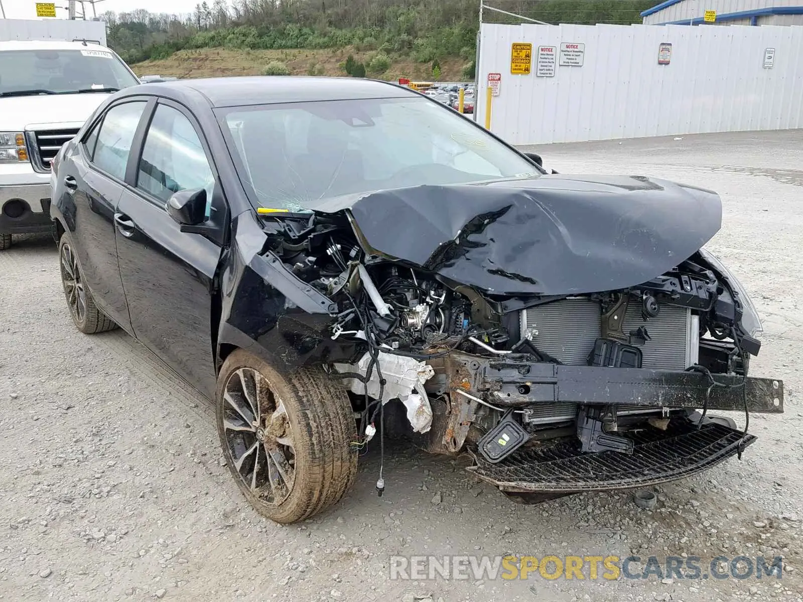 1 Photograph of a damaged car 2T1BURHE9KC154197 TOYOTA COROLLA 2019